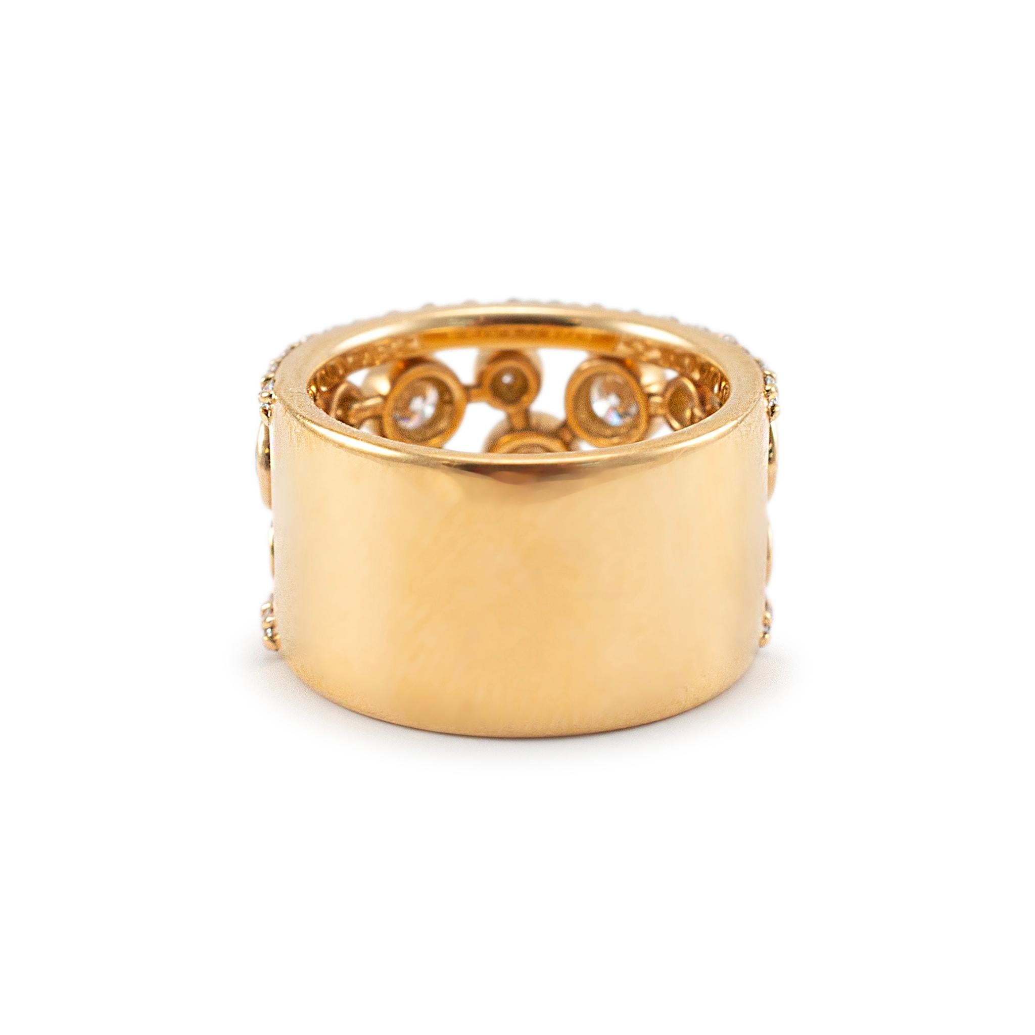 Damenring aus 18 Karat Gelbgold mit breitem Diamanten in Pavé- und Lünette gefasst 1