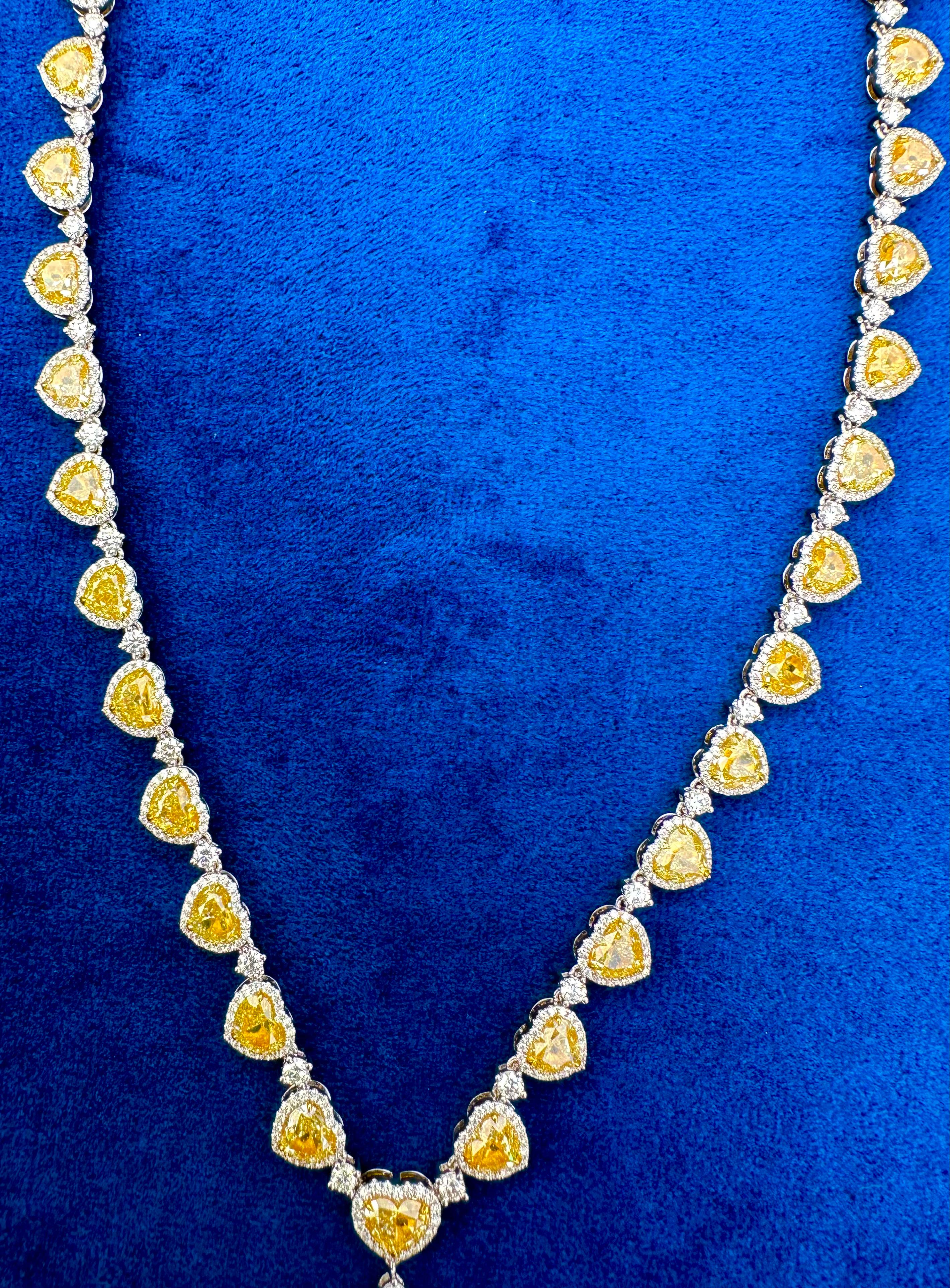 Ladies 43.48 Carat Heart Brilliant All Solitaires Yellow Diamond Lariat Necklace In Excellent Condition In Tustin, CA