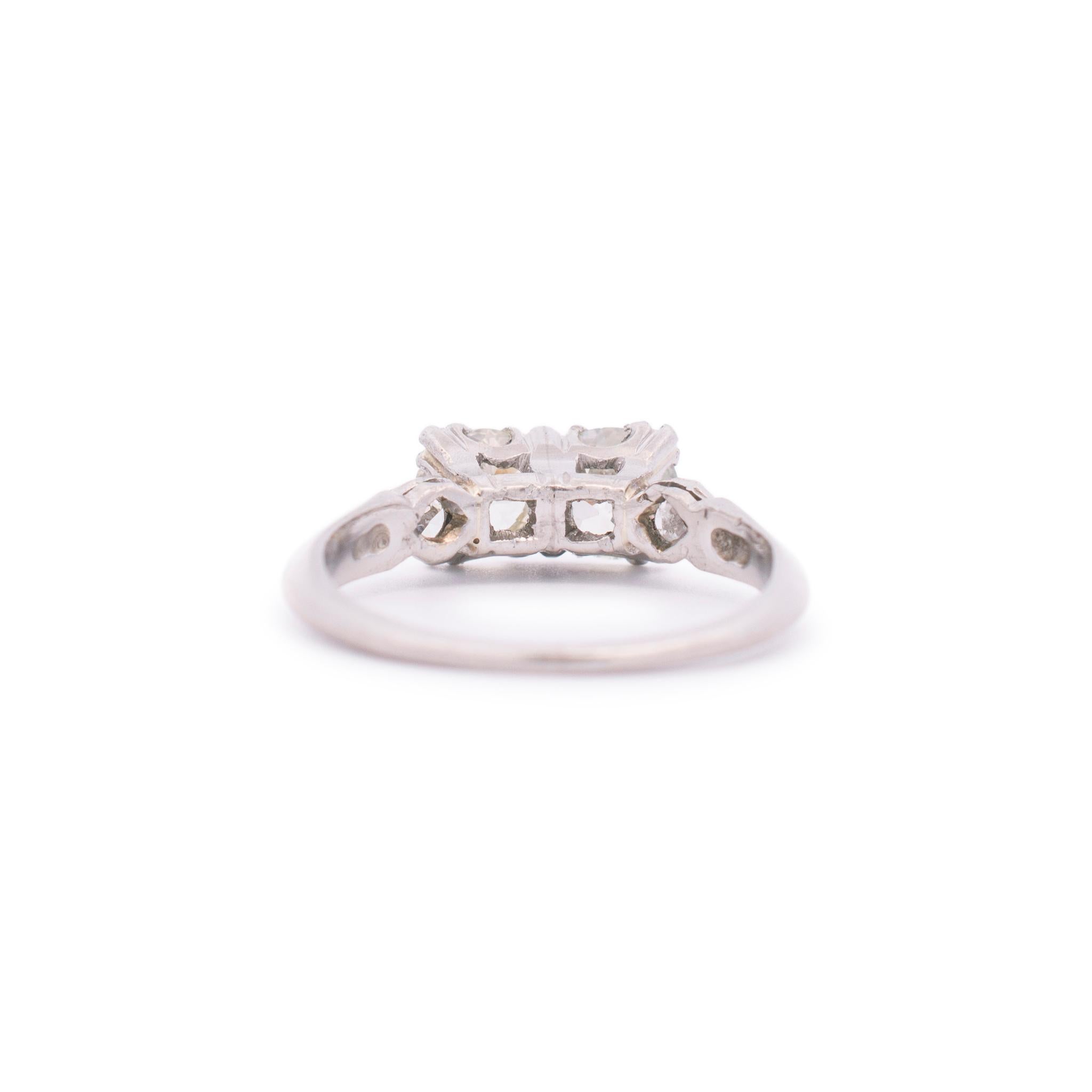 Ancienne bague Art Déco pour femme en platine avec deux pierres en diamants « Old Europeans » (Old Europeans) 1