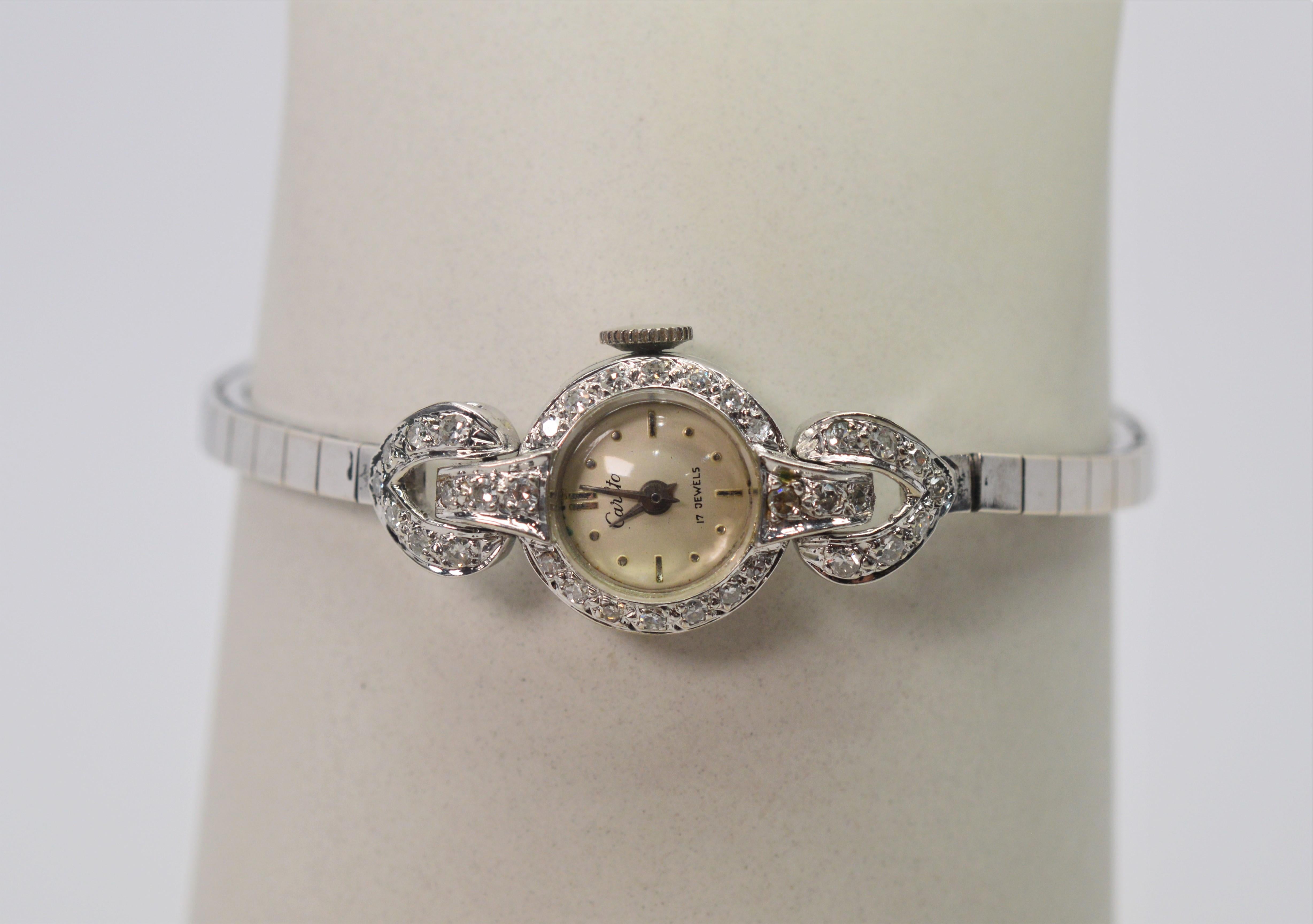 Damenarmbanduhr, antike Carlto Weißgold Diamant-Armbanduhr im Angebot 7