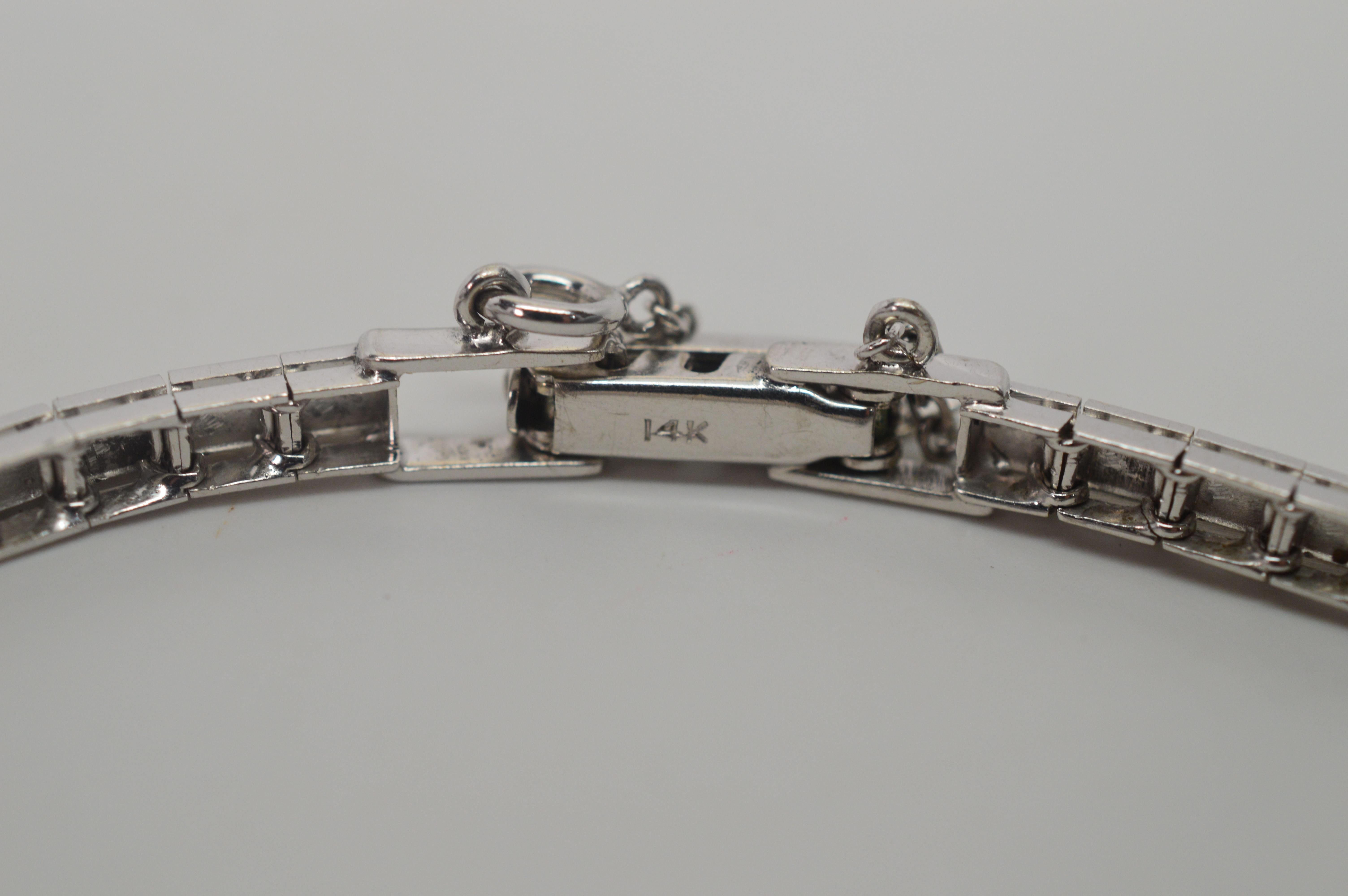 Damenarmbanduhr, antike Carlto Weißgold Diamant-Armbanduhr im Angebot 8