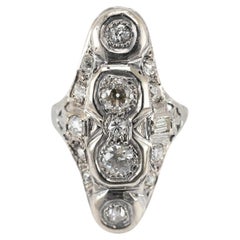 Anillo de Cóctel de Oro Blanco Antiguo Europeo y Diamante Baguette para Señoras