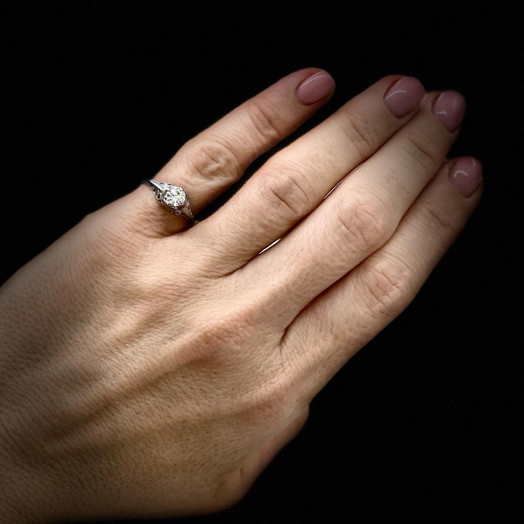 Damen-Verlobungsring mit 0,45 Karat Diamant im Art déco-Stil 6