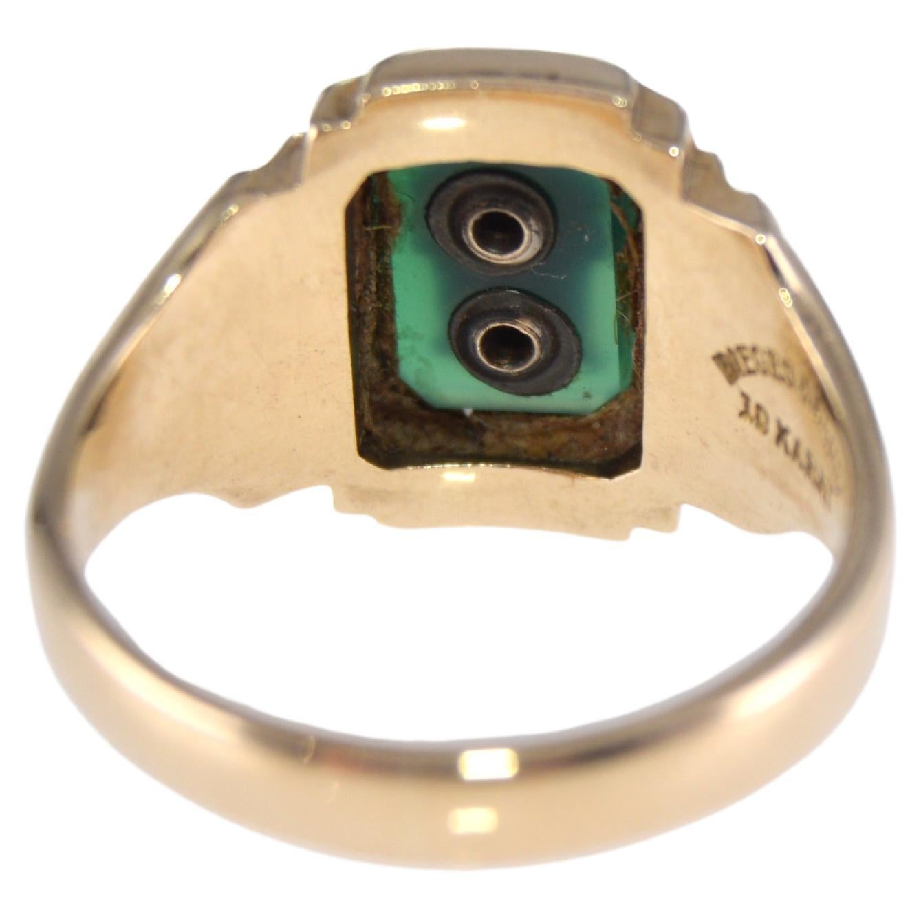 Unisex Art Deco Signet Ring in 10 Karat Solid Gold with Gold Inset from 1953 For Sale 7
