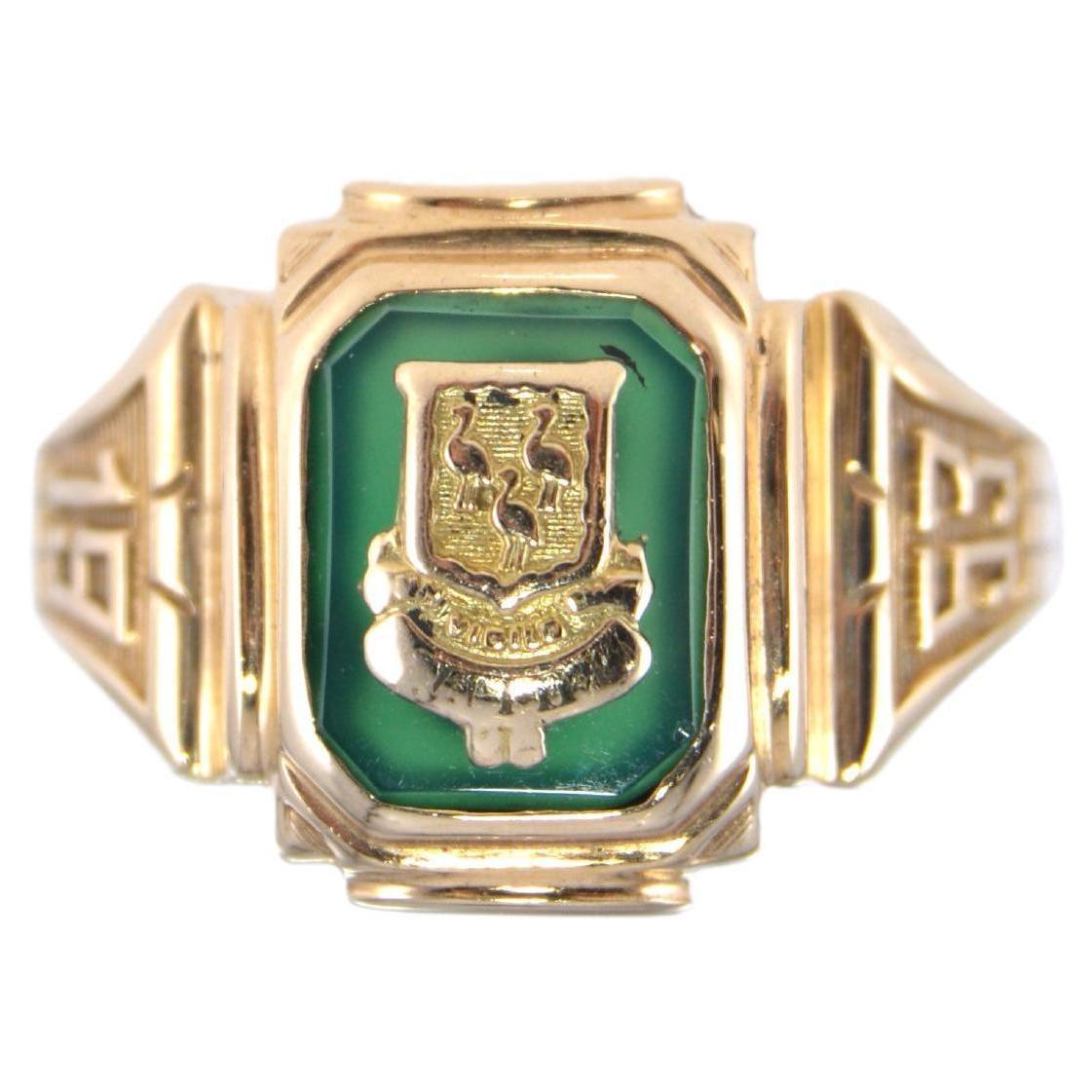 Unisex Art Deco Signet Ring in 10 Karat Solid Gold with Gold Inset from 1953