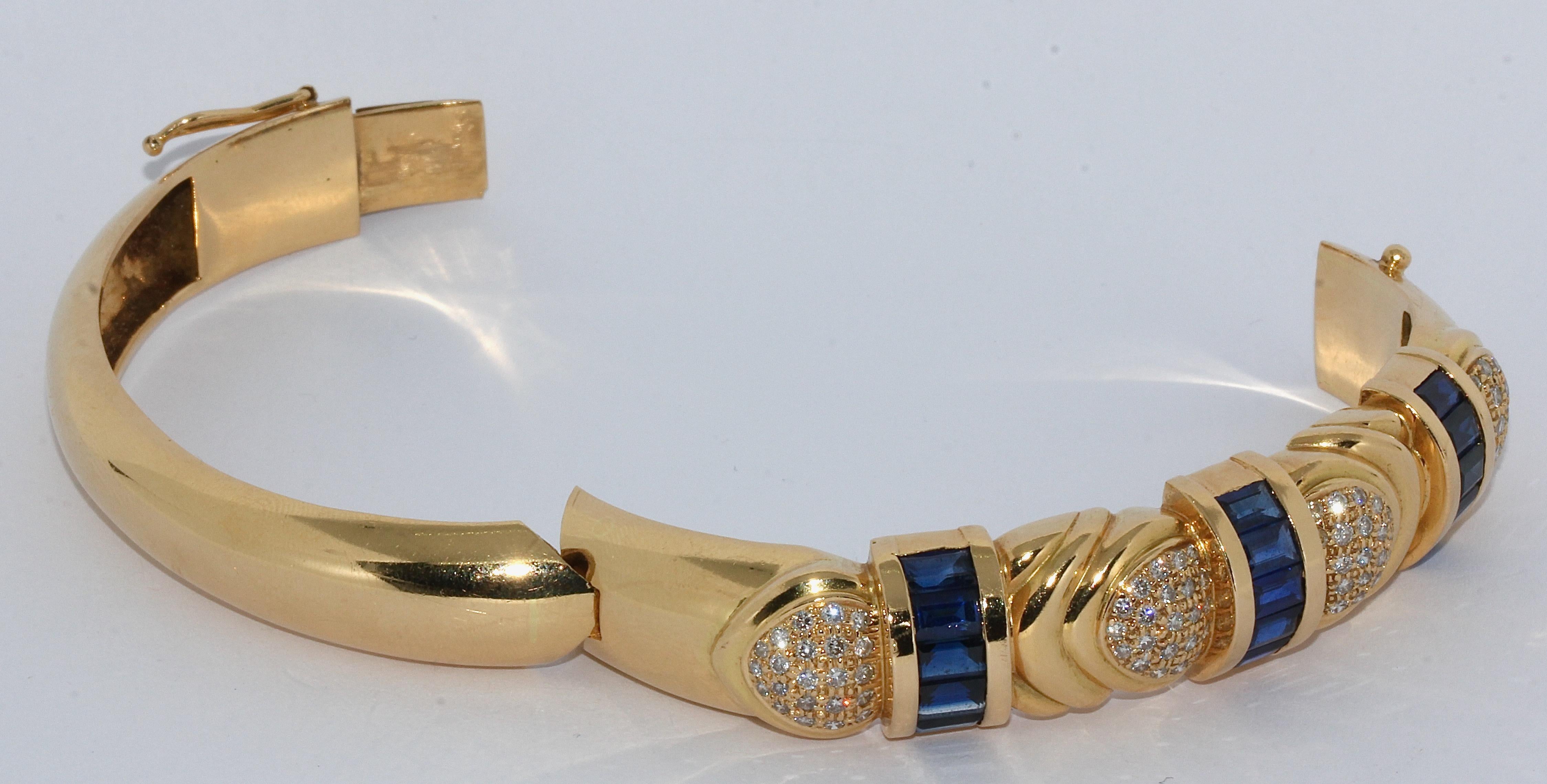 Damenarmreif:: Armband:: 18 Karat Gold mit blauen Saphiren und weißen Diamanten 1