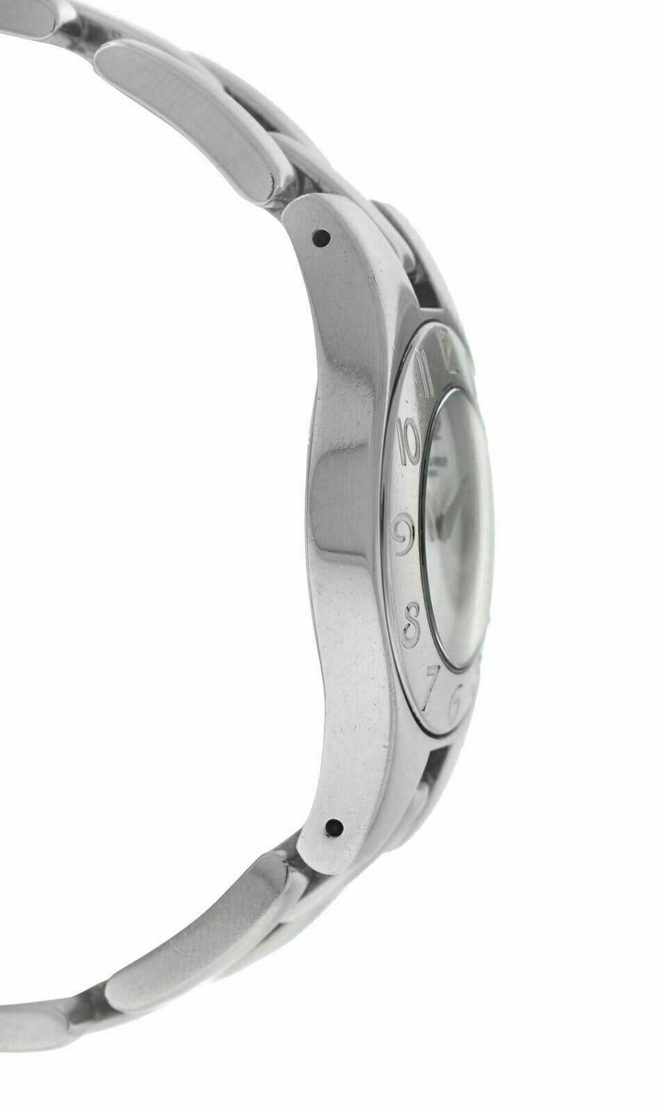 Ladies Baume & Mercier Linea 65305 Steel Quartz Watch In Excellent Condition For Sale In New York, NY