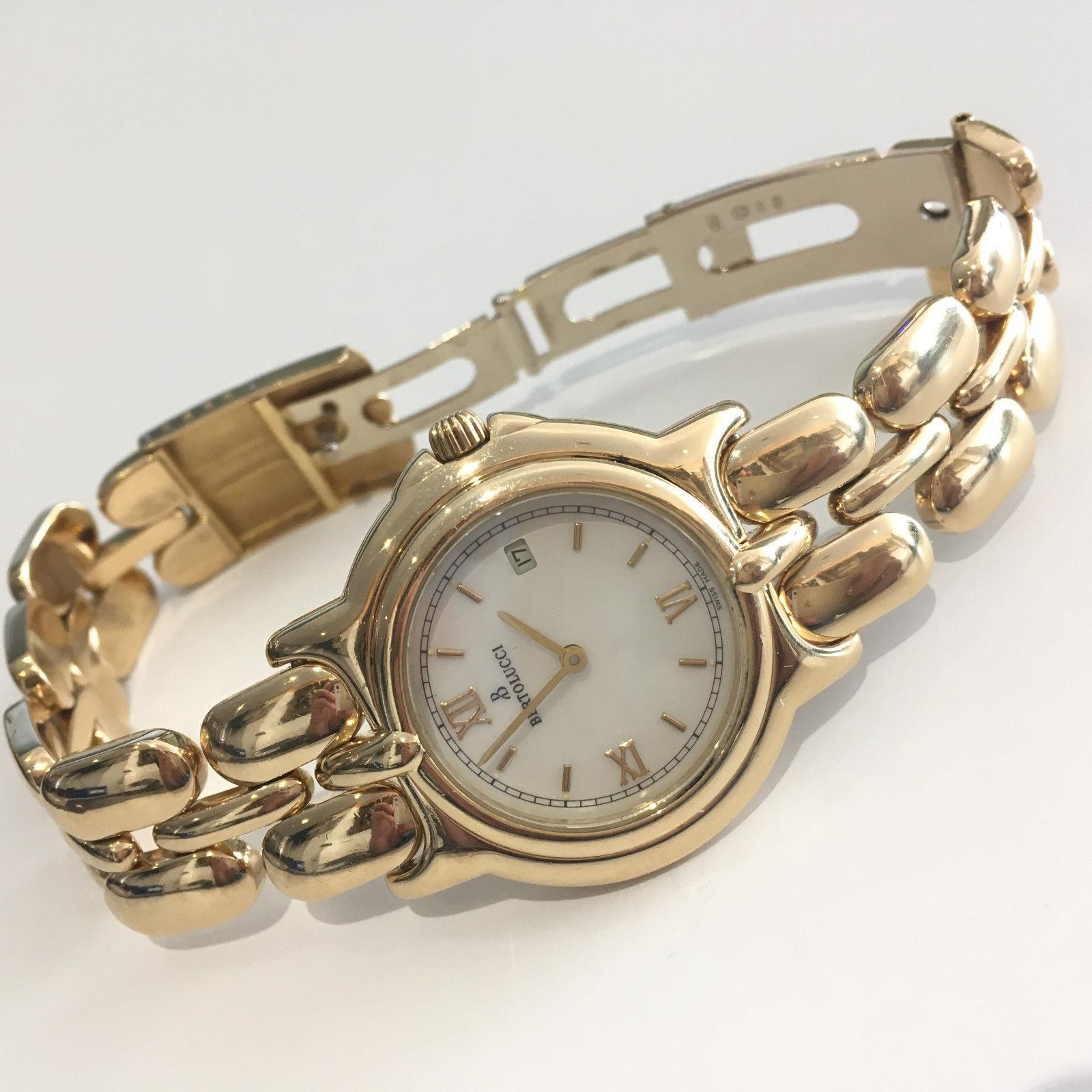 Ladies Bertolucci 18 Karat Yellow Gold Watch with Mother of Pearl Dial In Good Condition In Laguna Beach, CA