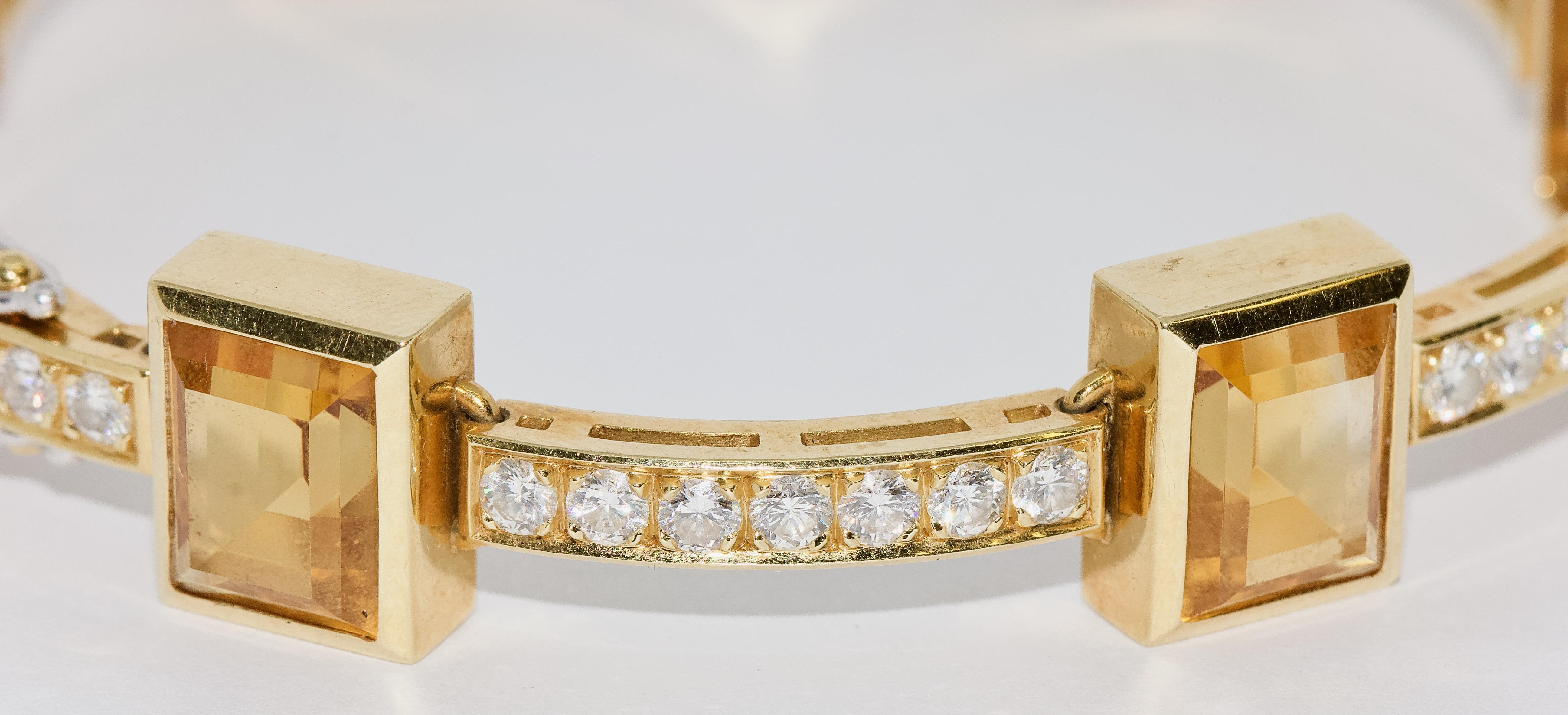 Modern Ladies Bracelet, Bangle in 18 Karat Gold, Set with Citrines and 41 Diamonds For Sale