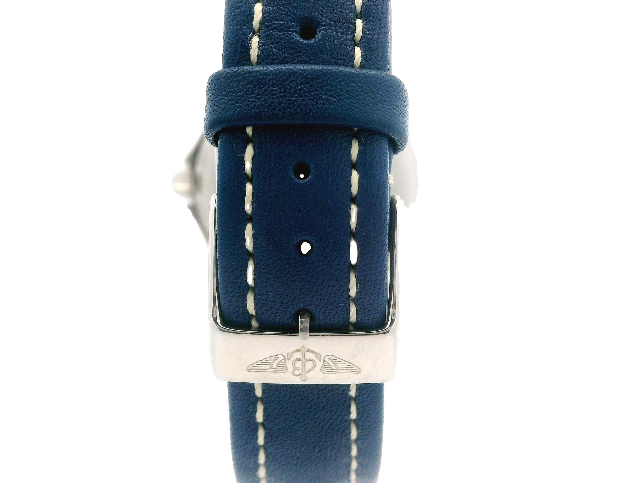 Damen Breitling J Class 31mm Edelstahl & Emaille Lünette Uhr mit blauem Riemen im Zustand „Gut“ im Angebot in Montclair, NJ
