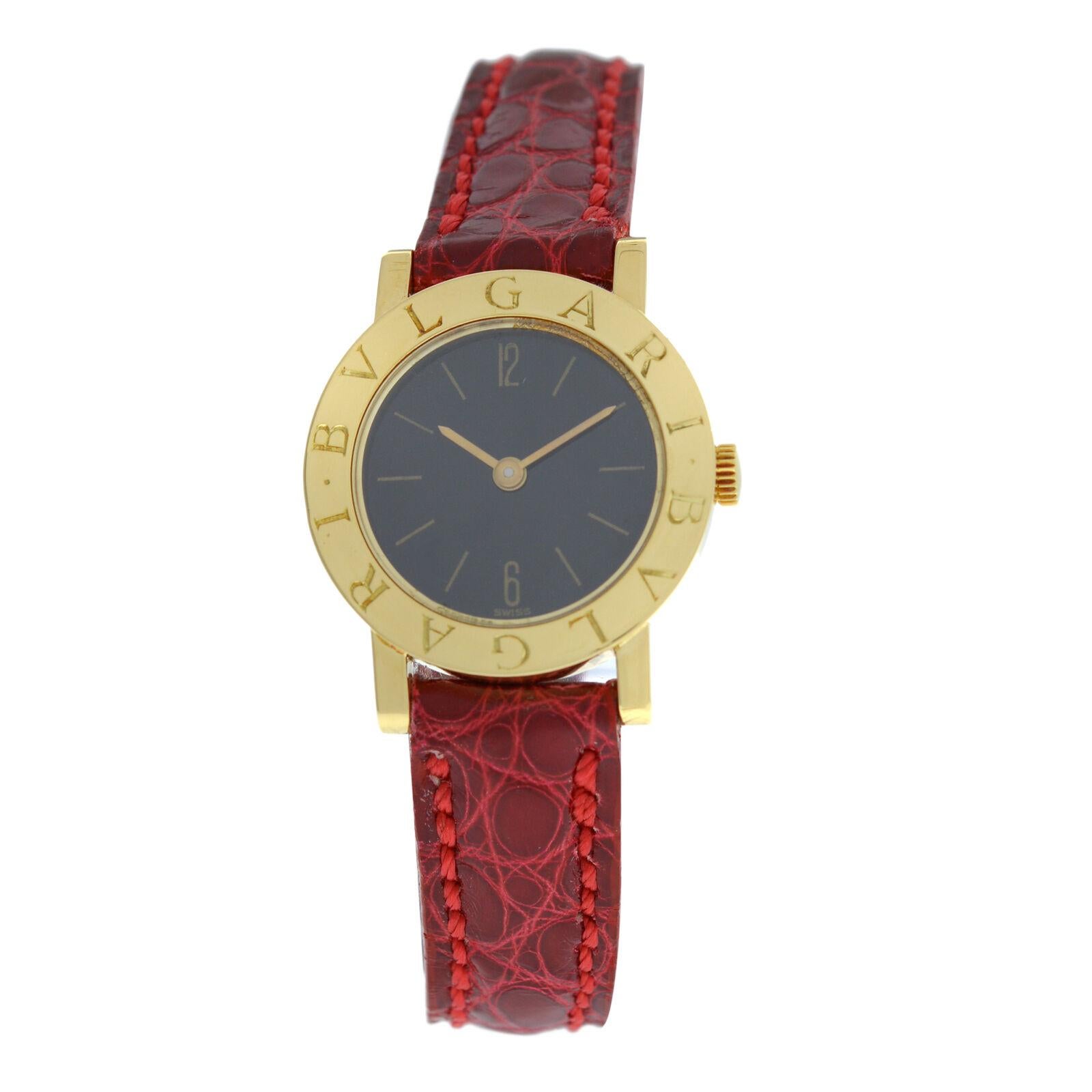 Ladies Bvlgari Bulgari G1886.4 18 Karat Gold Mechanical Watch For Sale