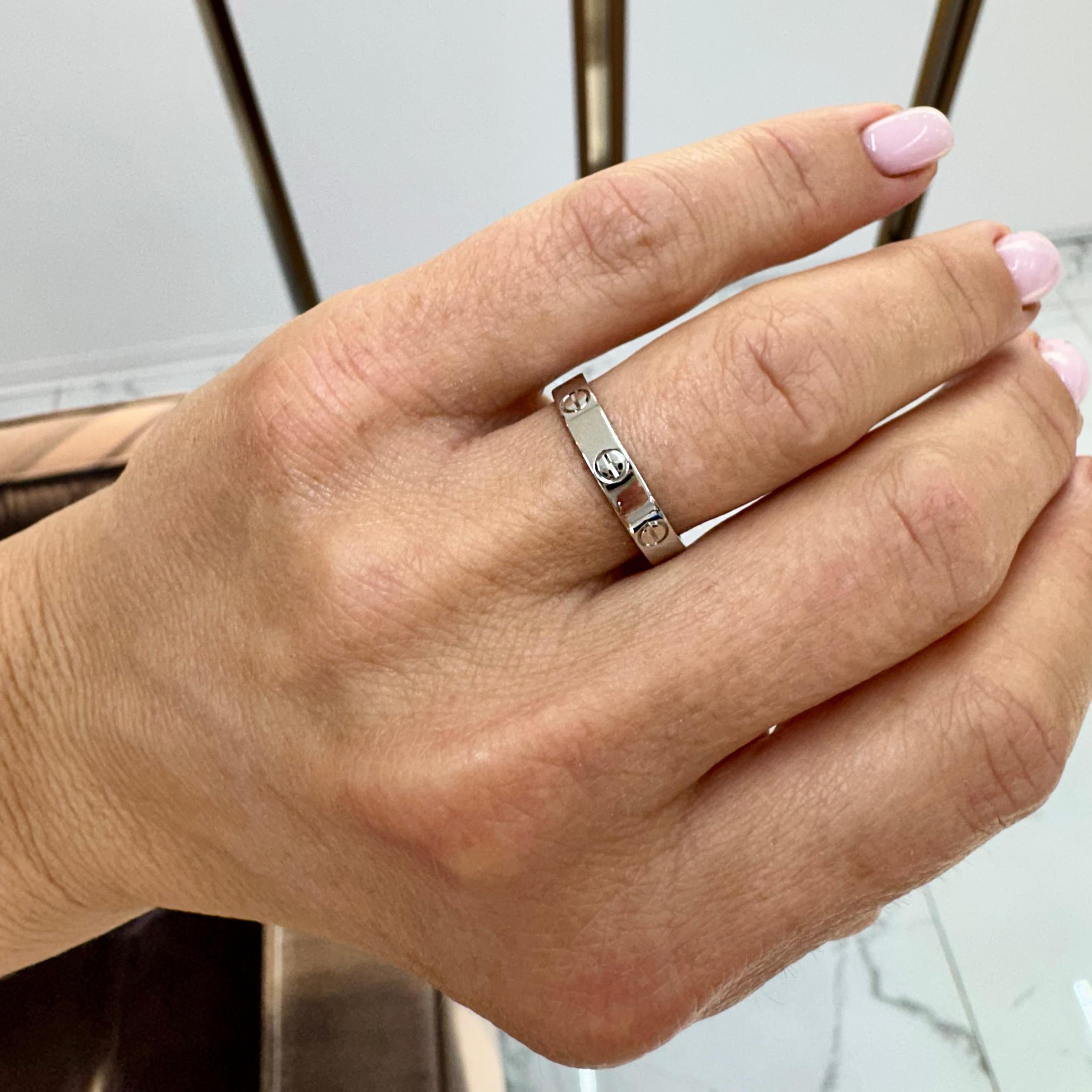 Alianzas de oro blanco de 18 quilates para mujer Cartier Love Modelo Pequeño en venta 2