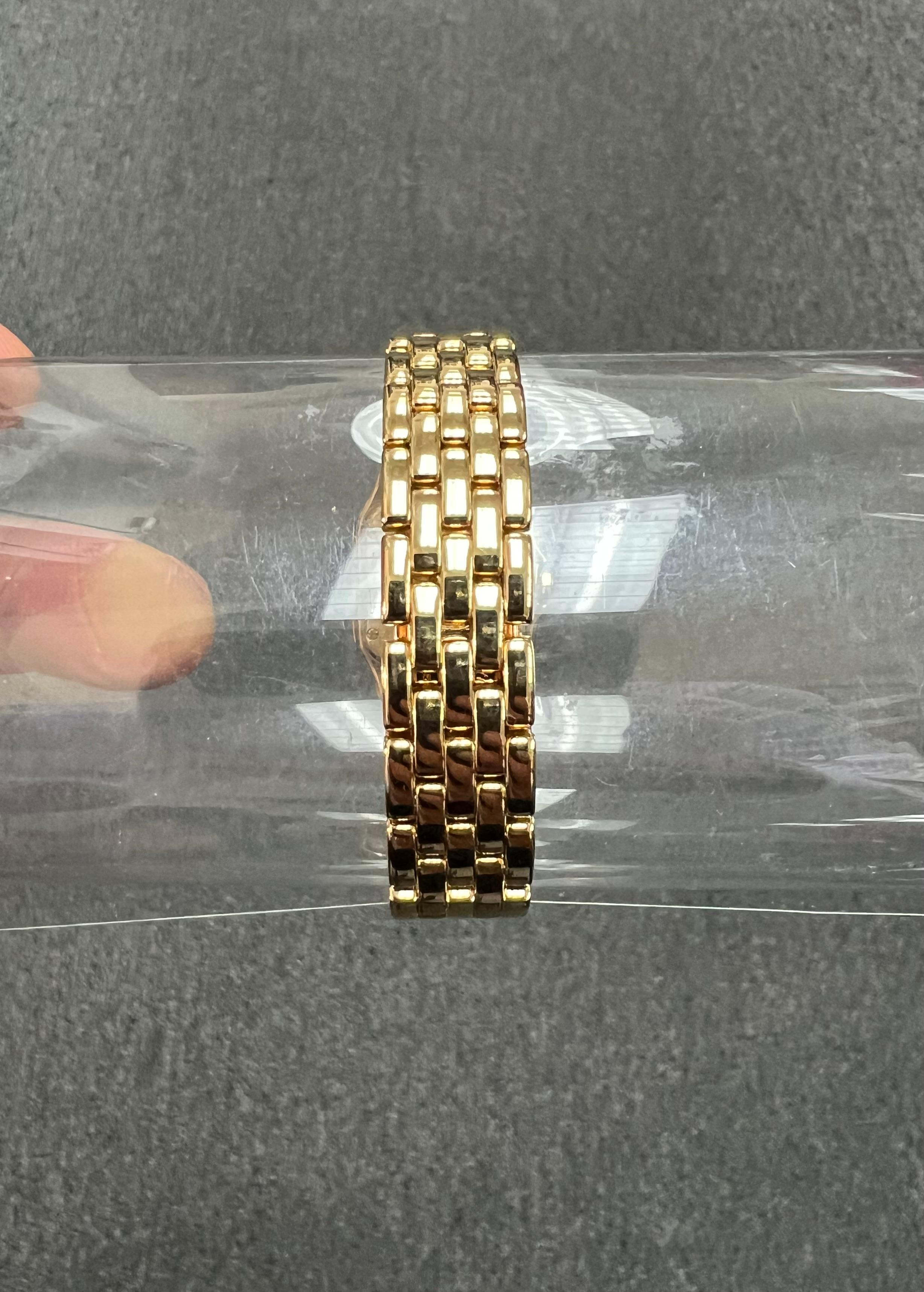 Women's Cartier Panthere Ladies Yellow Gold Quartz Wristwatch Small Model