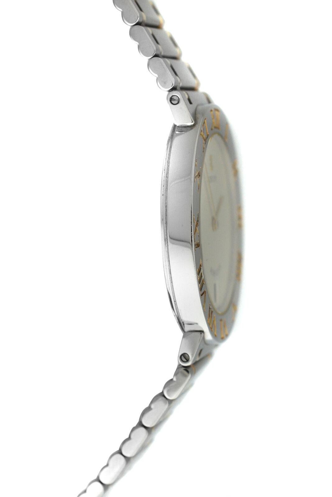 Ladies Corum Romvlvs 43.903.21V48 Steel Yellow Gold Quartz 31M Watch In New Condition In New York, NY