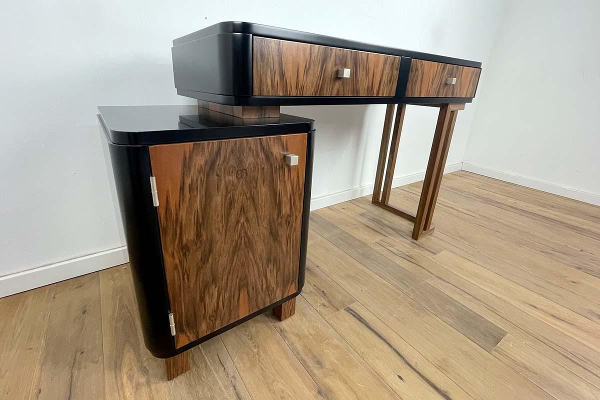 Ladies Desk Art Deco Style Dressing Table in Walnut and Maple For Sale 1