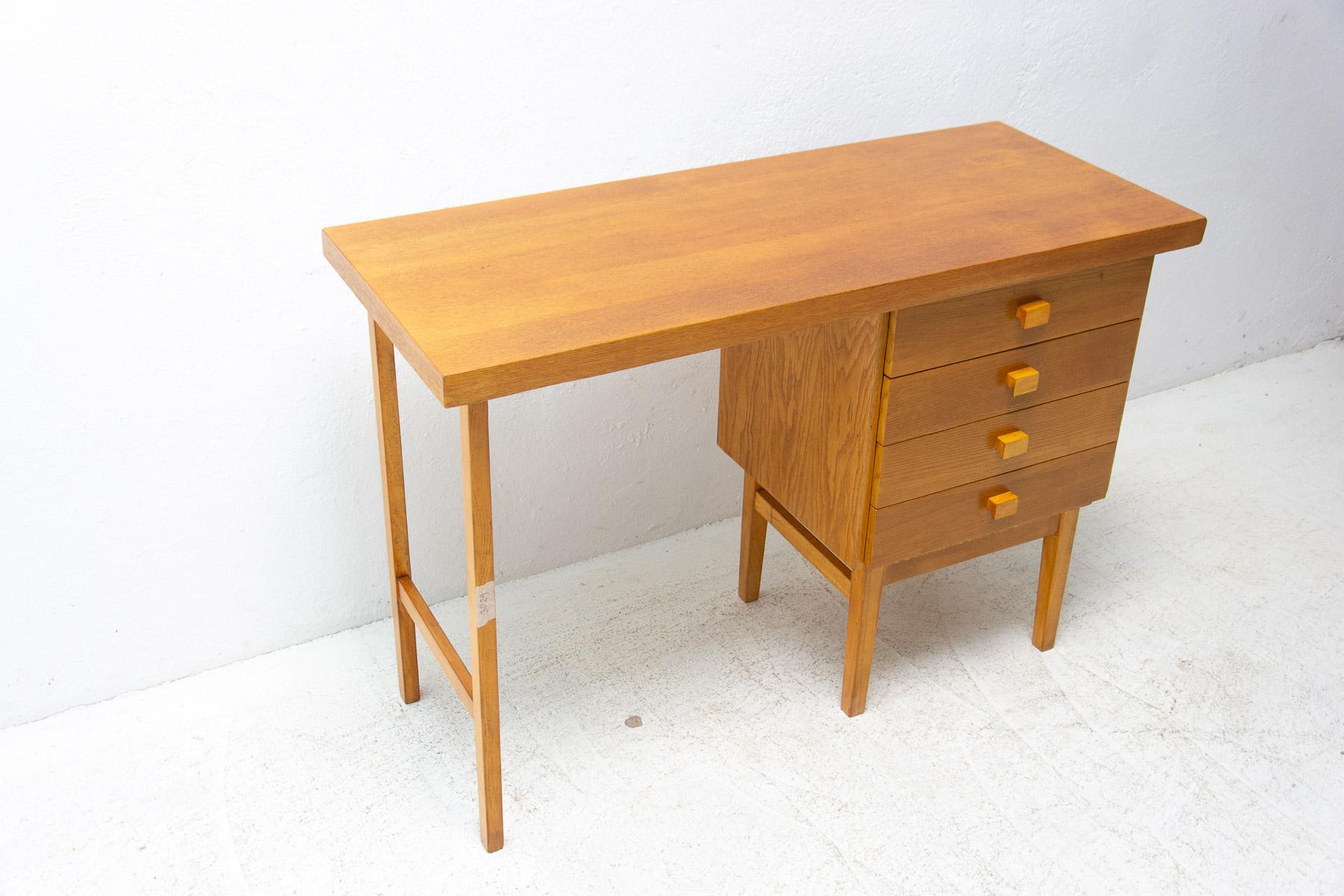 Ladies Desk from Hikor, 1980´S, Czechoslovakia For Sale 7