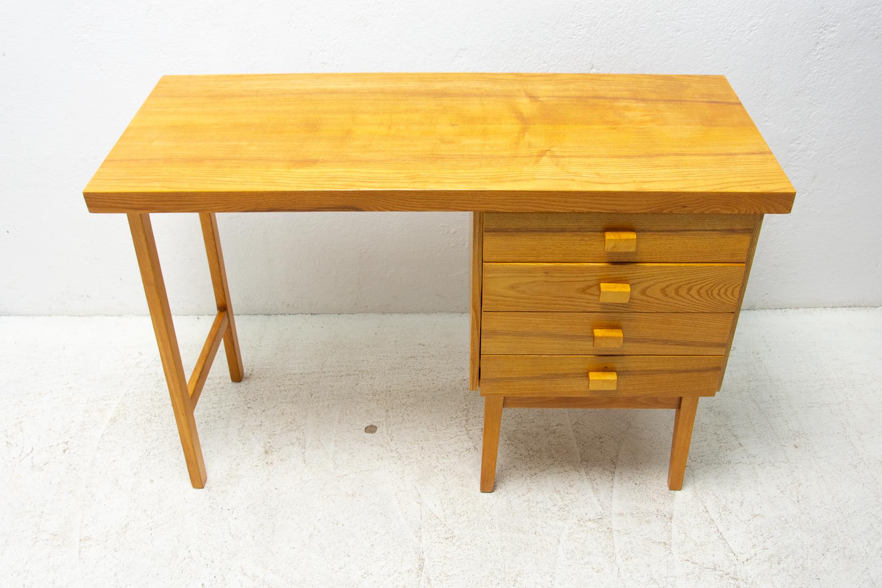 Bois  Bureau pour femmes Hikor, années 1980, Tchécoslovaquie en vente