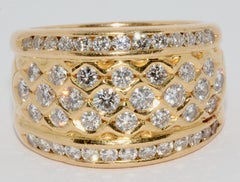 Damen-Kuppelring, 18 Karat massives Gold mit weißen Diamanten