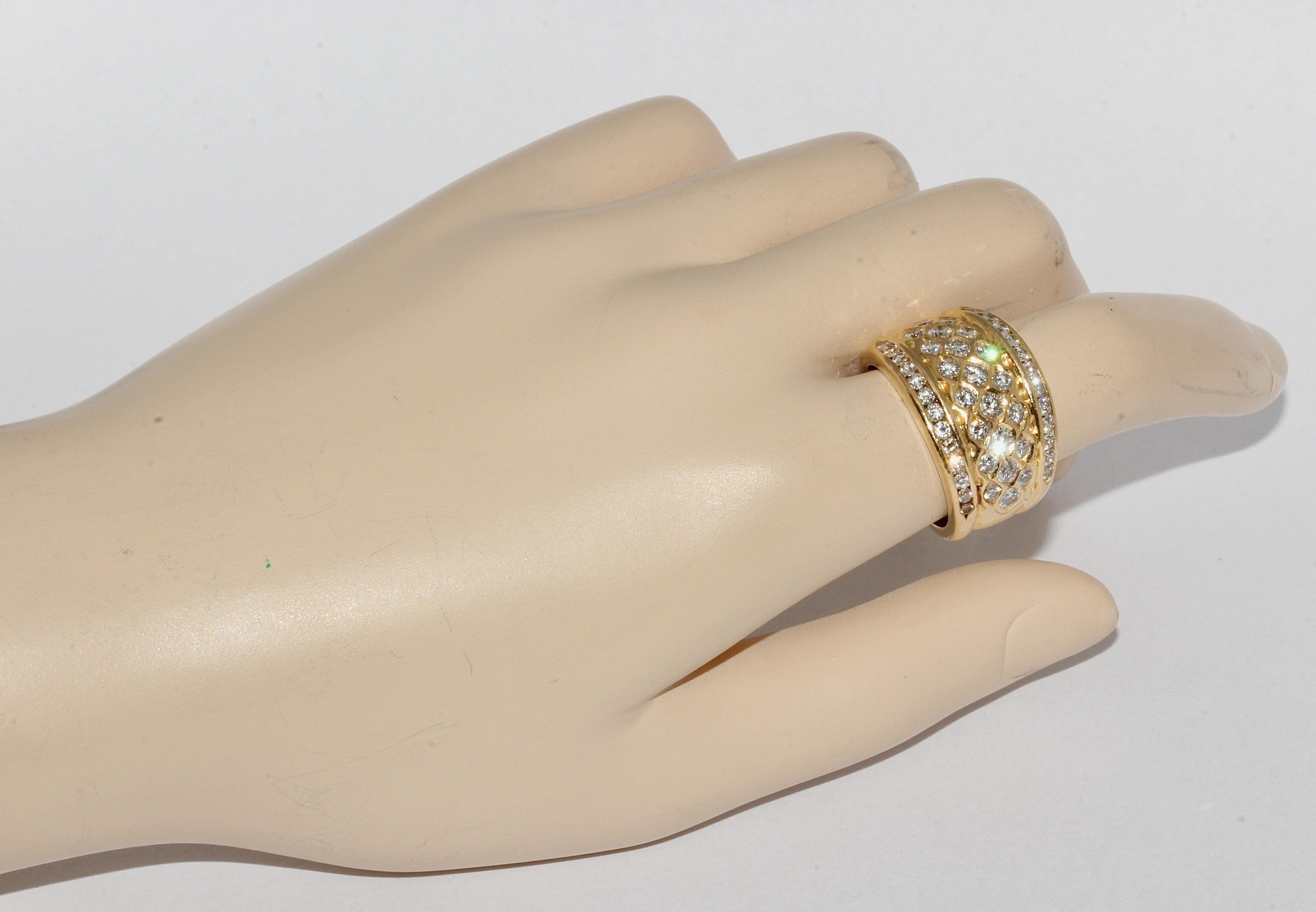Modern Ladies Dome Ring, 18 Karat Solid Gold with White Diamonds For Sale