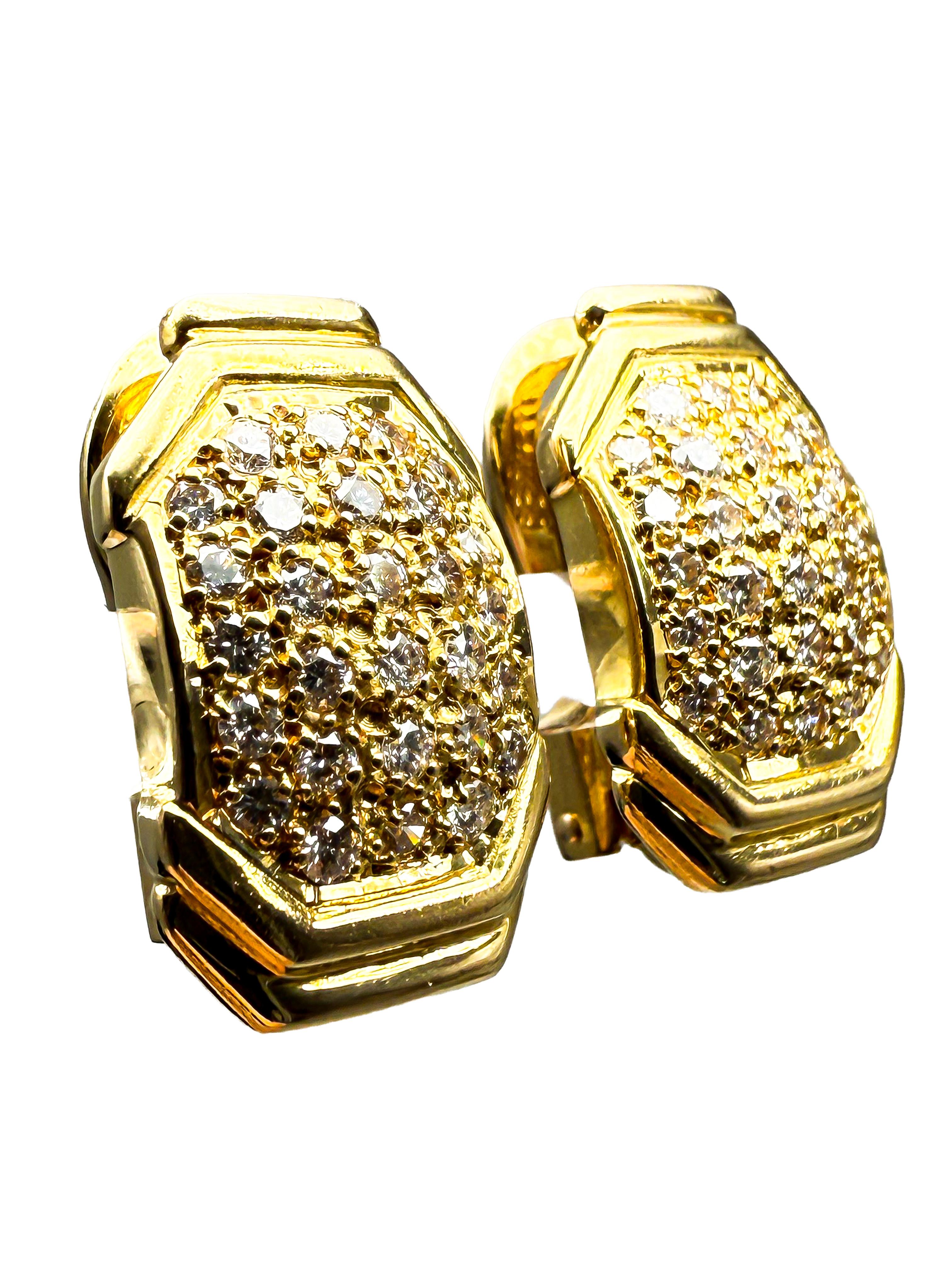 Orecchini da donna in oro giallo 18 carati con diamanti; certificati In condizioni buone in vendita a Berlin, DE