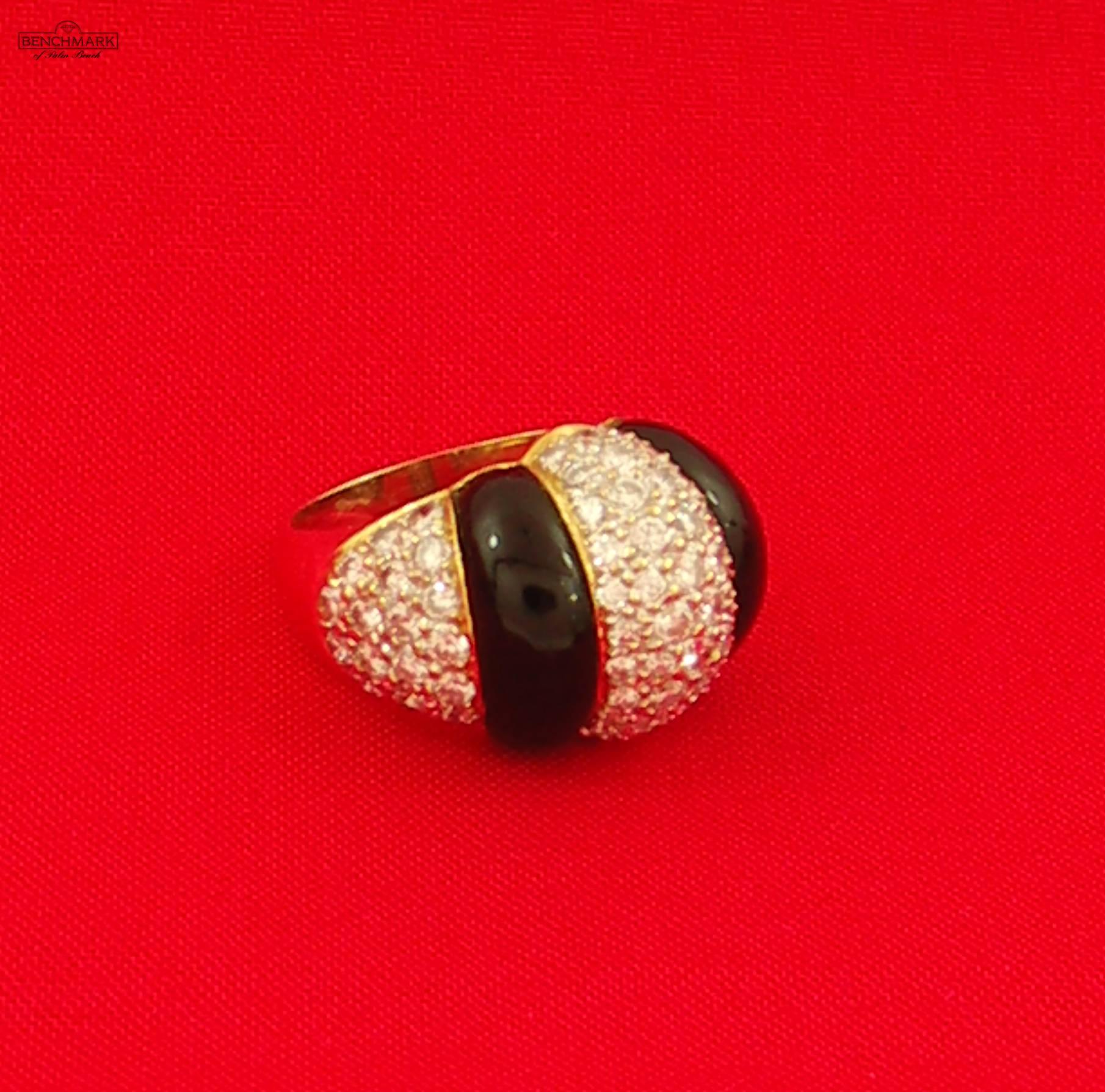 Ladies Gold Alternating Pave Diamond and Onyx Band Ring 2