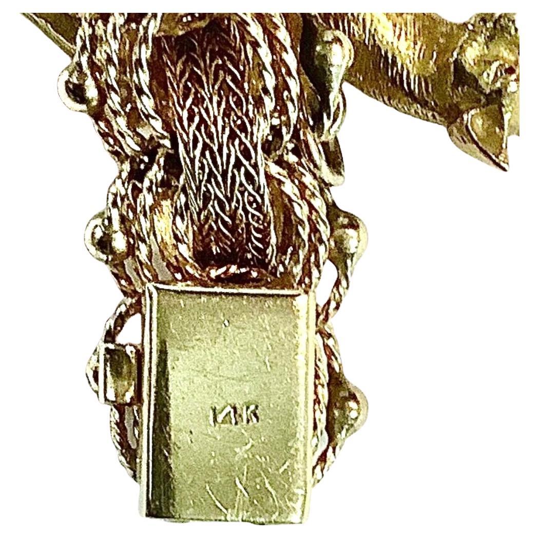 Bracelet de breloques en or 14K pour dames en vente 4