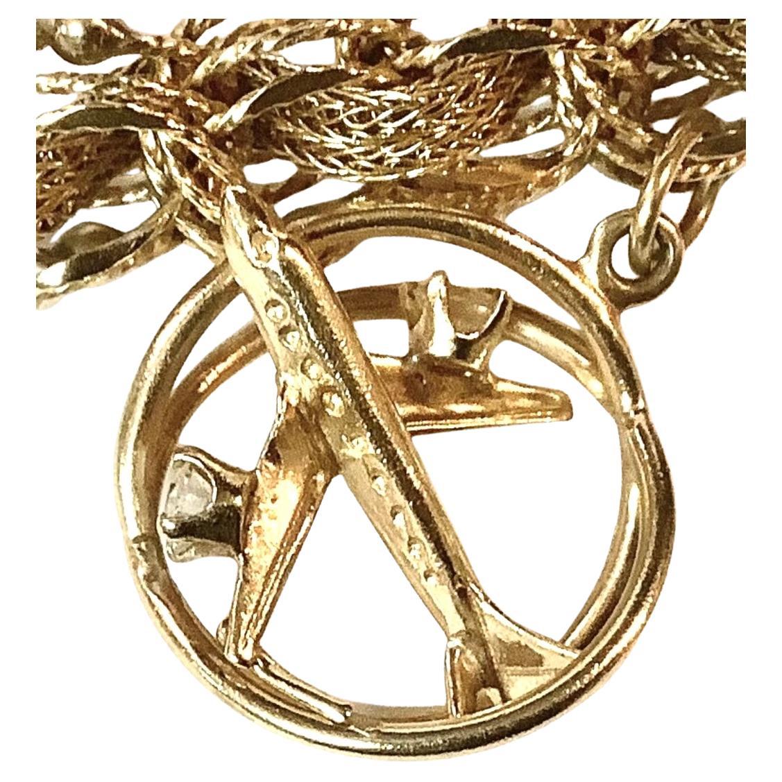 Bracelet de breloques en or 14K pour dames en vente 1