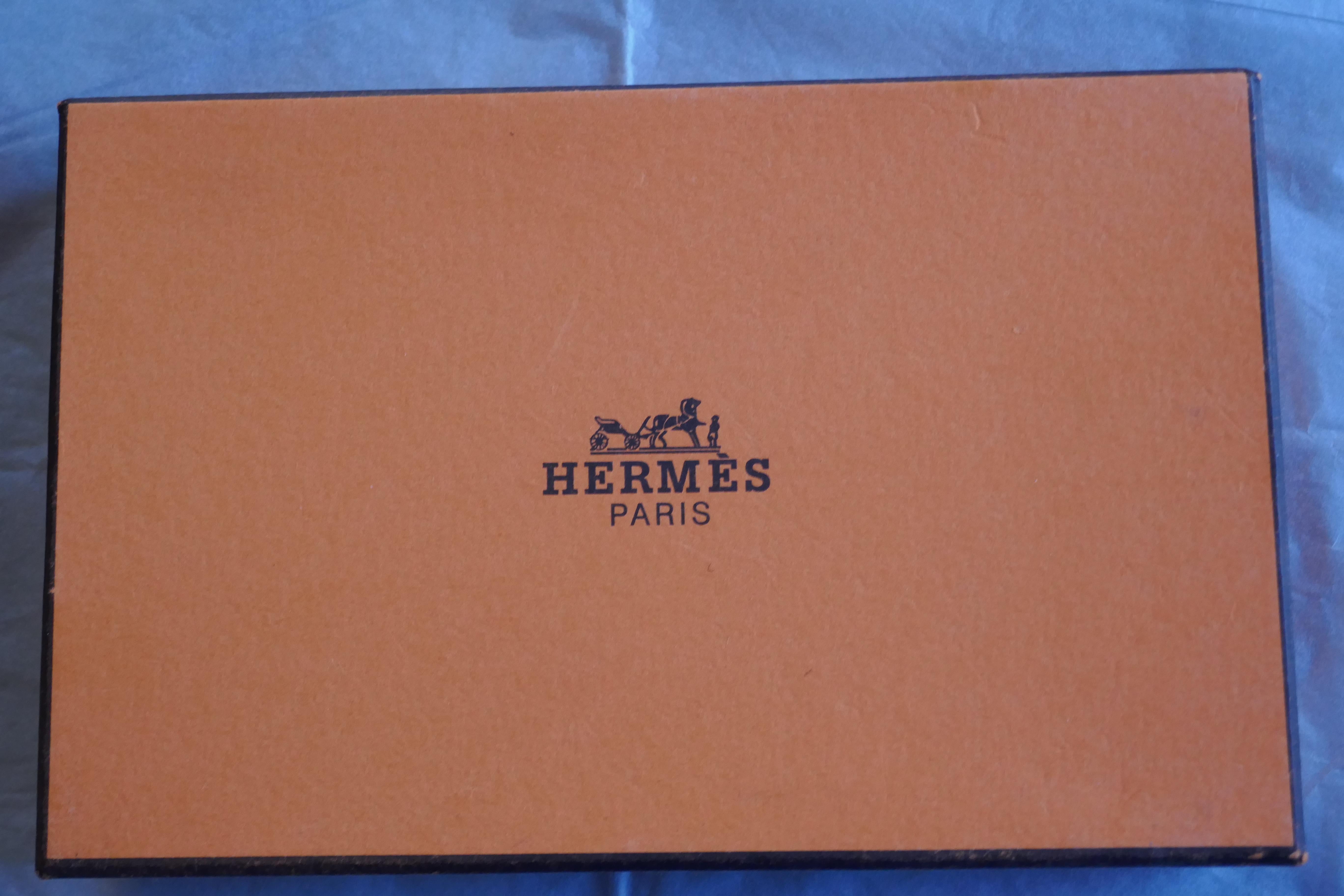 Ladies Hermes Paris Yellow Togo Calfskin Dogon Duo Wallet with Purse 2