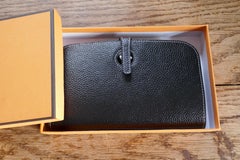 Ladies Hermes Shiny Black Togo Calfskin Dogon Duo Wallet with Purse