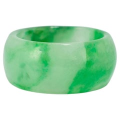 Ladies Natural Green 20.30ct Jadeite Jade Band Ring