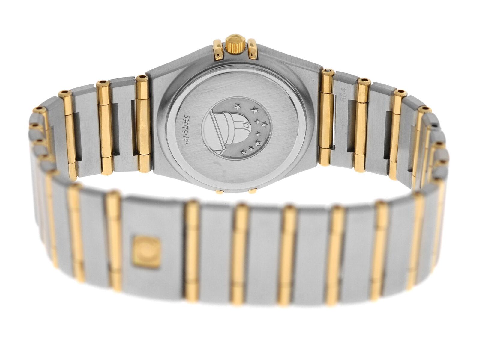 Ladies Omega Constellation 1277.10 Full Bar 18 Karat Gold Diamond Quartz Watch For Sale 3