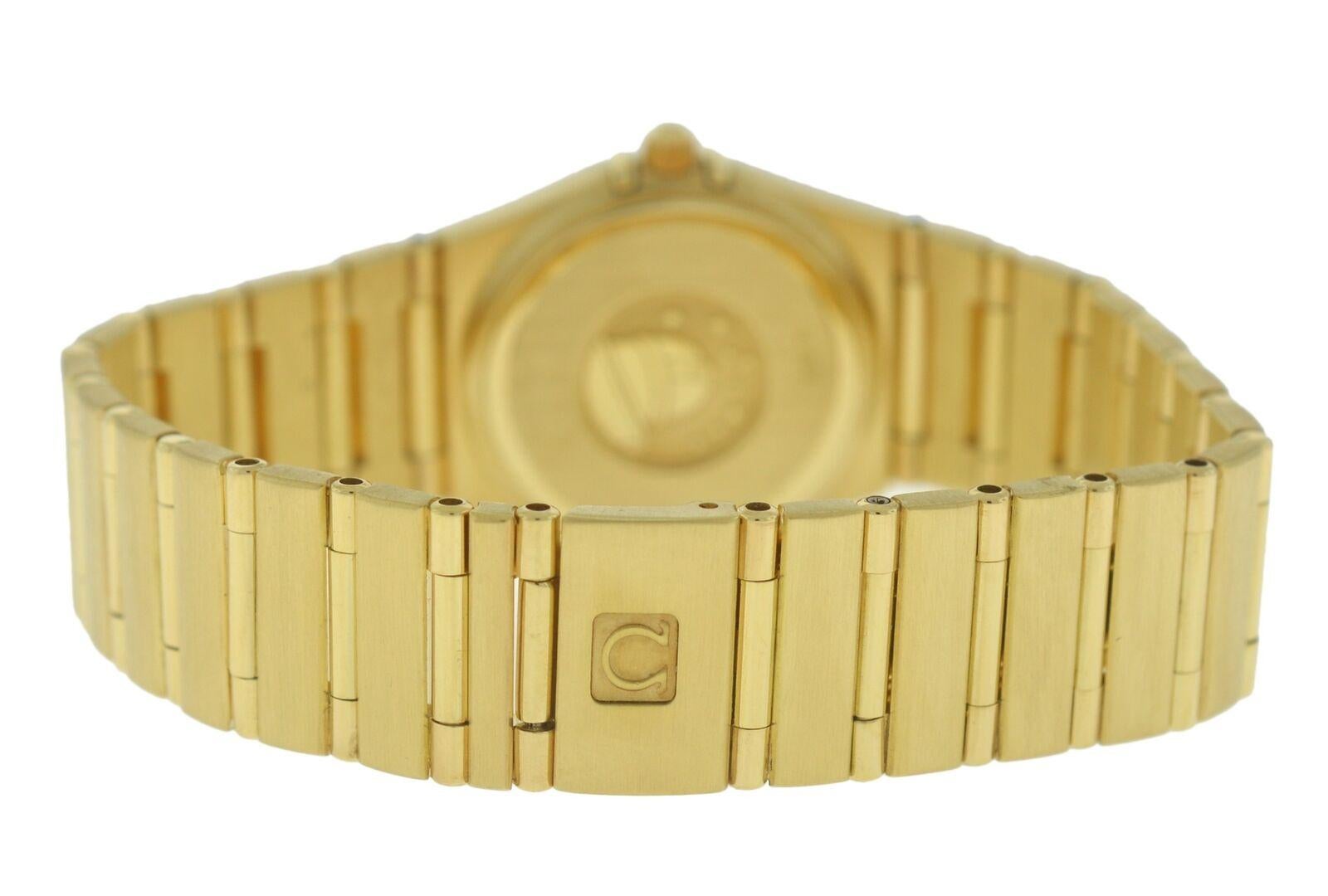 Ladies Omega Constellation 18 Karat Gold Mother of Pearl Diamond Quartz Watch For Sale 2