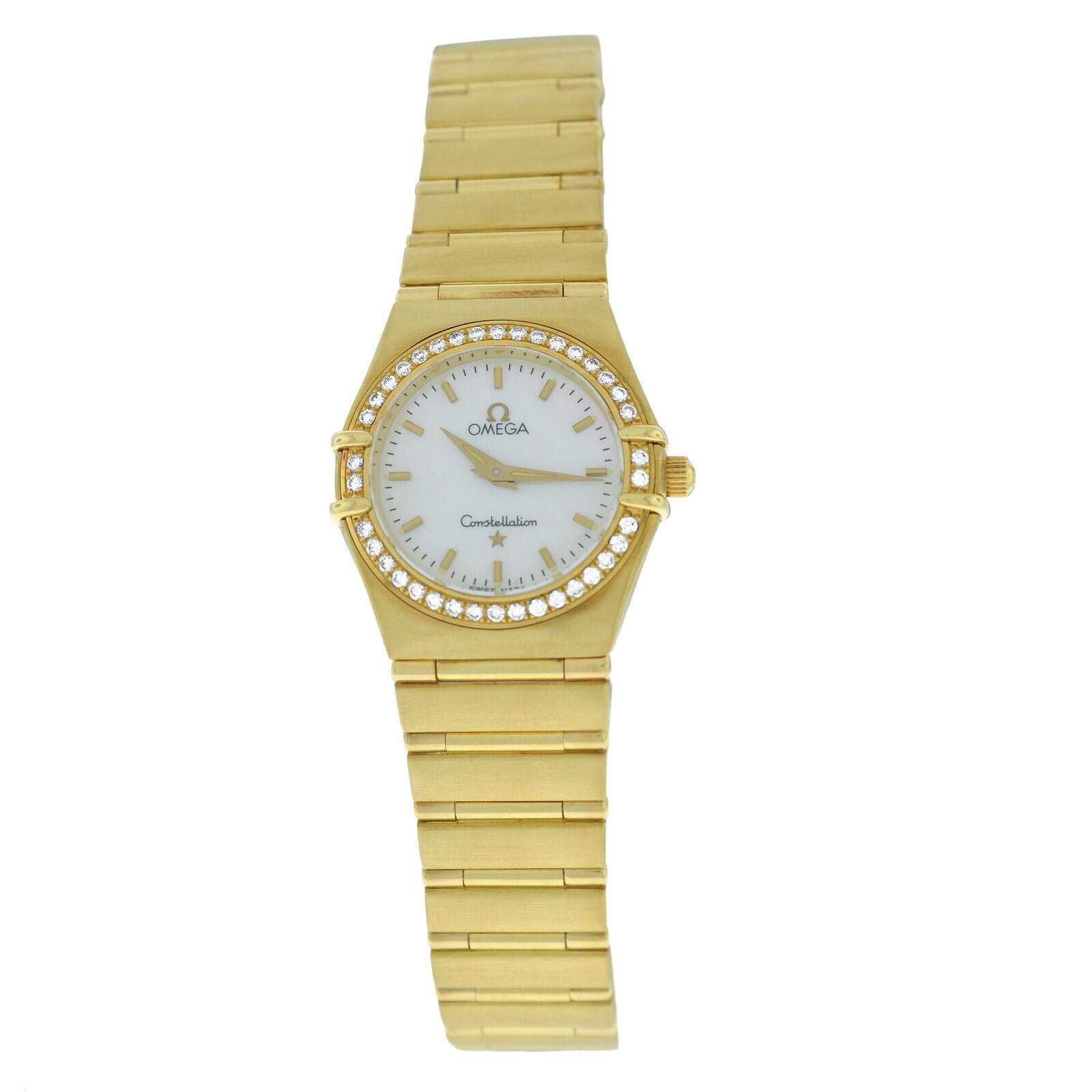 Ladies Omega Constellation 18 Karat Gold Mother of Pearl Diamond Quartz Watch For Sale