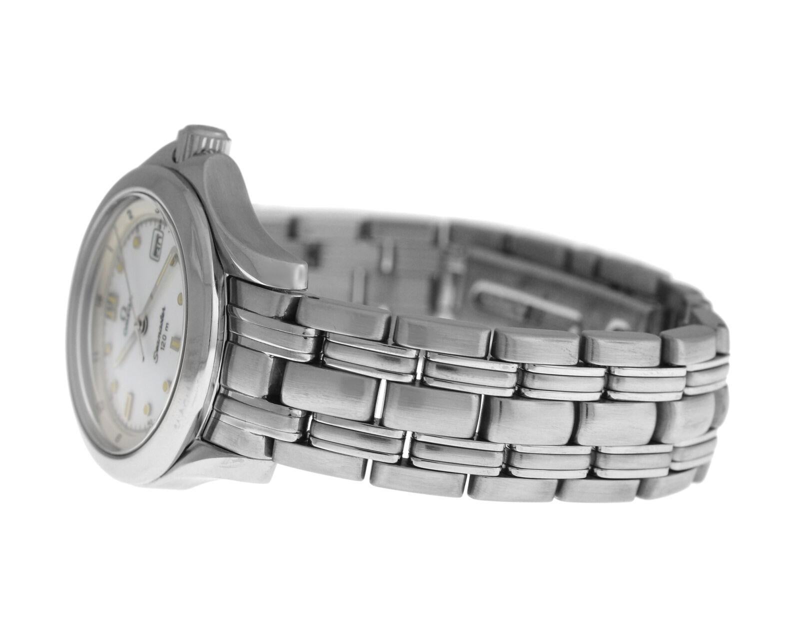 Ladies Omega Seamaster 2571.20 Stainless Steel Quartz Watch For Sale 2