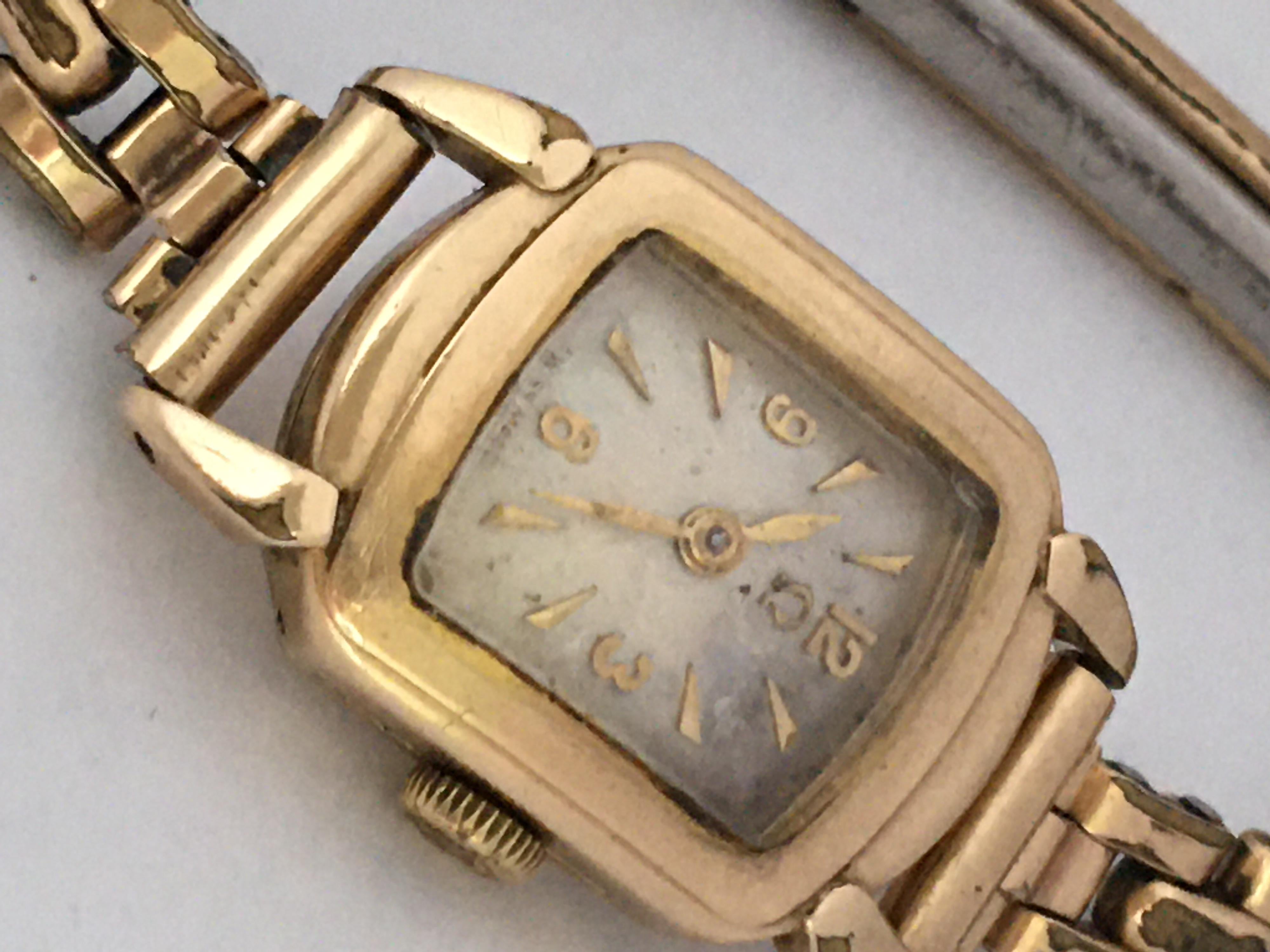 Ladies Omega Vintage Gold-Plated Mechanical Watch For Sale 2