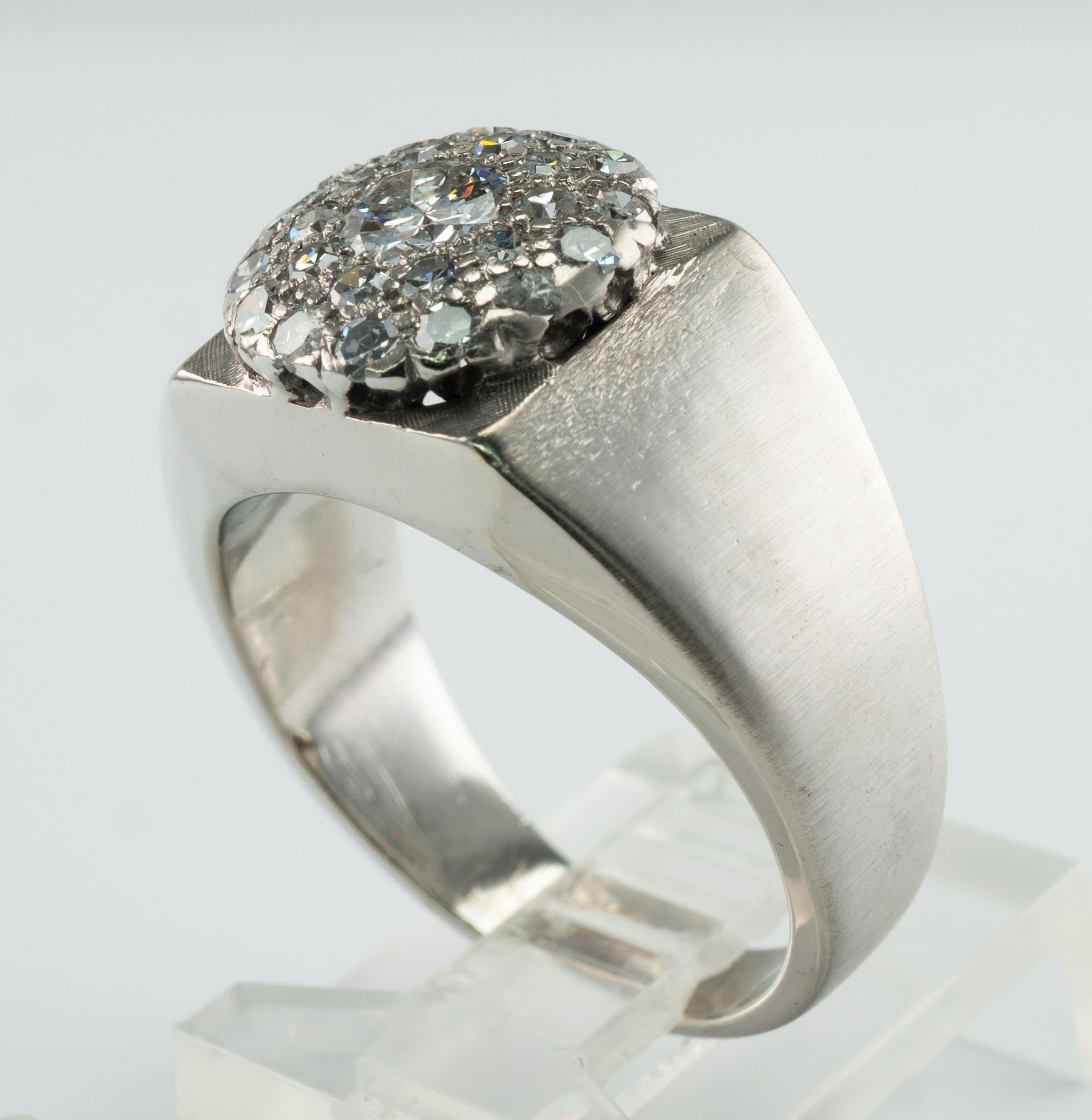 Ladies or Mens Diamond Ring Band 14K White Gold 1.05 TDW  For Sale 2
