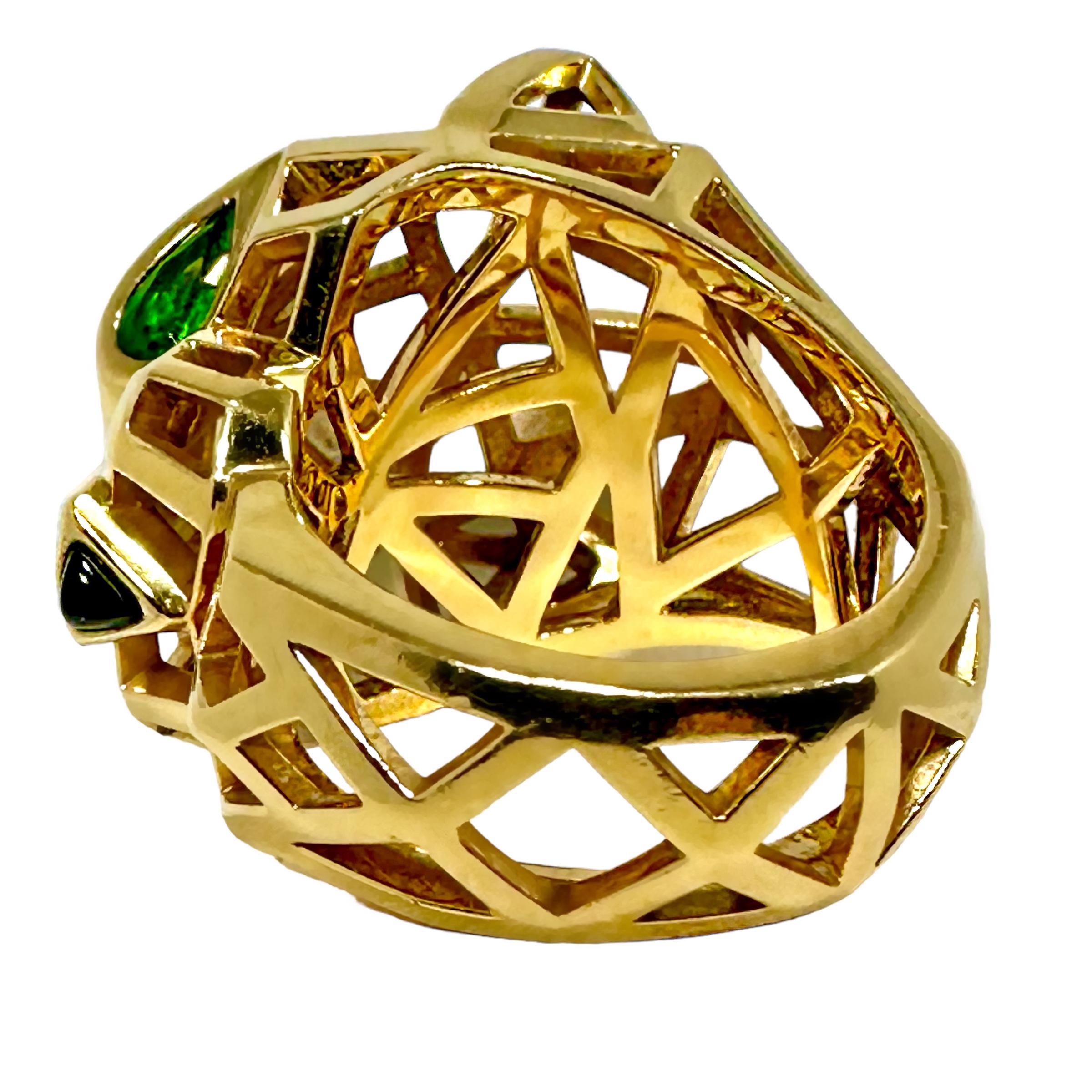 Modern Ladies Panthere de Cartier Ring in Gold with Tsavorite Garnet Eyes & Onyx Nose For Sale