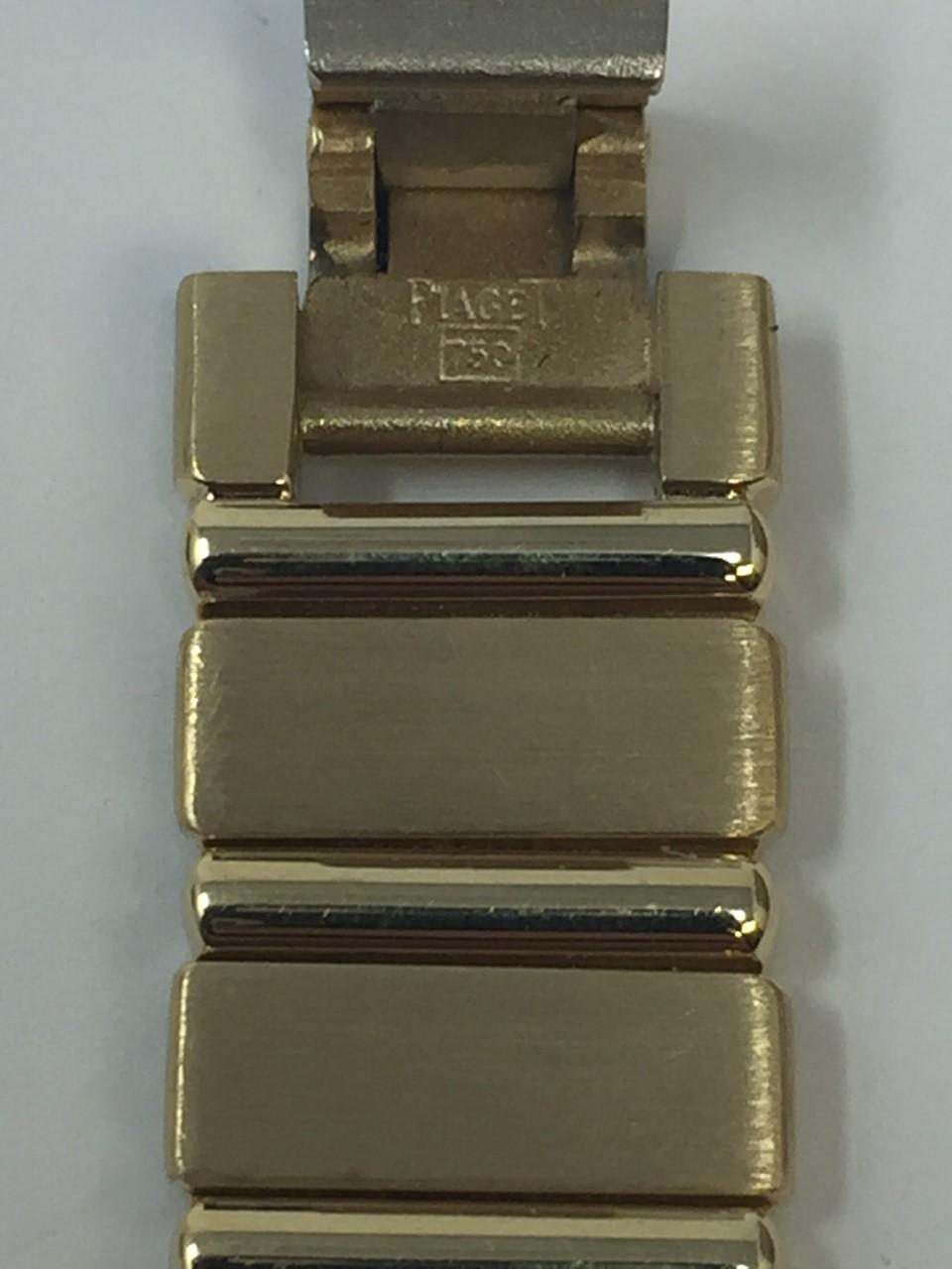 Women's or Men's Ladies Piaget Polo 18 Karat Yellow Gold For Sale