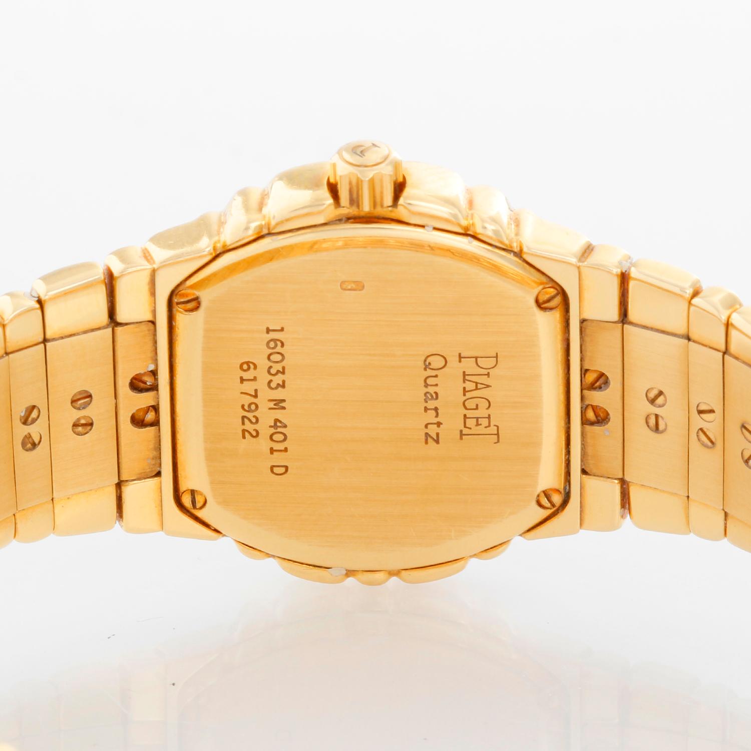 Ladies Piaget Tanagra 18K Yellow Gold Watch In Excellent Condition For Sale In Dallas, TX