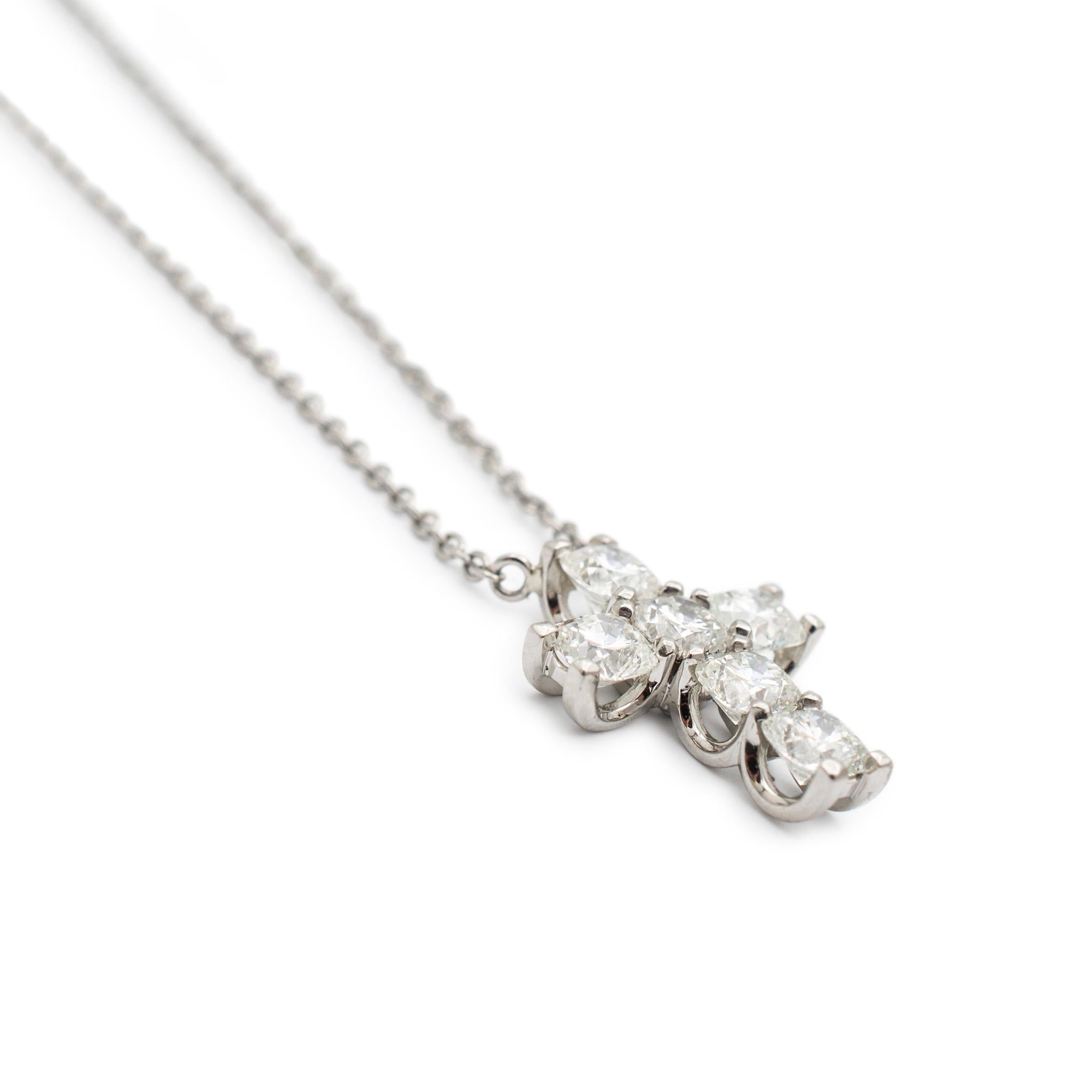 Ladies Platinum Cushion Diamond Cross Anhänger Halskette (Kissenschliff)