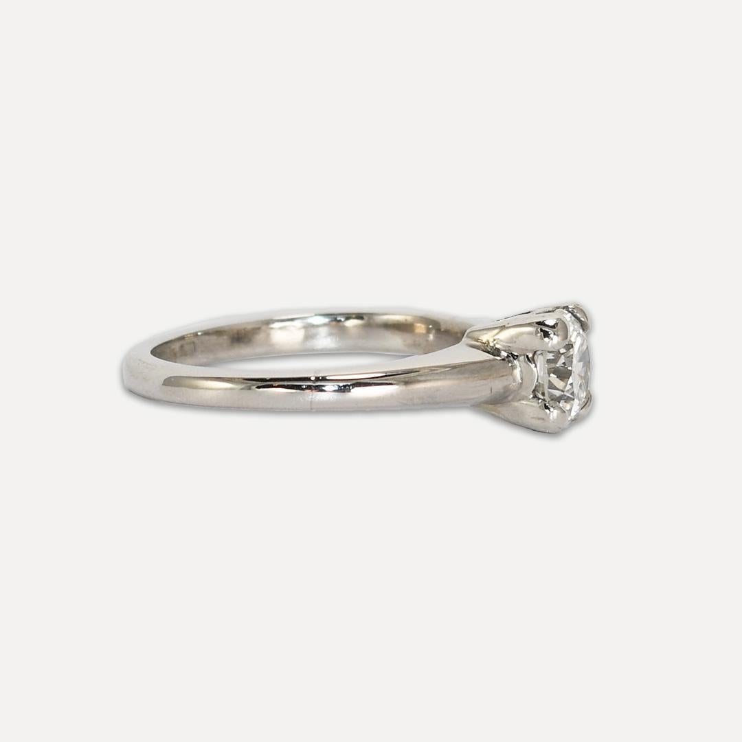 Round Cut Ladies' Platinum Diamond Solitaire Engagement Ring 0.65 ct For Sale