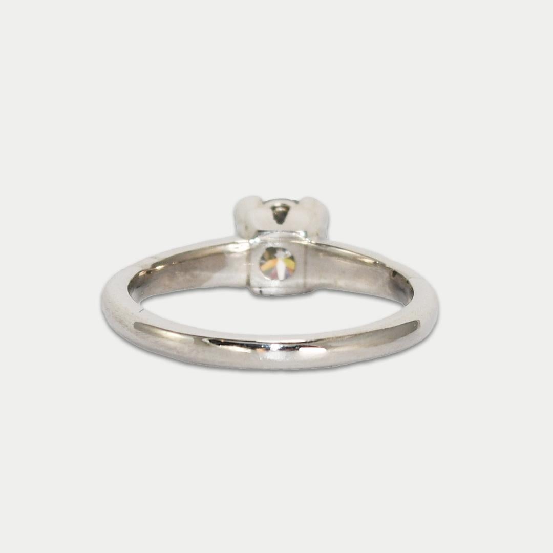 Ladies' Platinum Diamond Solitaire Engagement Ring 0.65 ct In Excellent Condition For Sale In Laguna Beach, CA