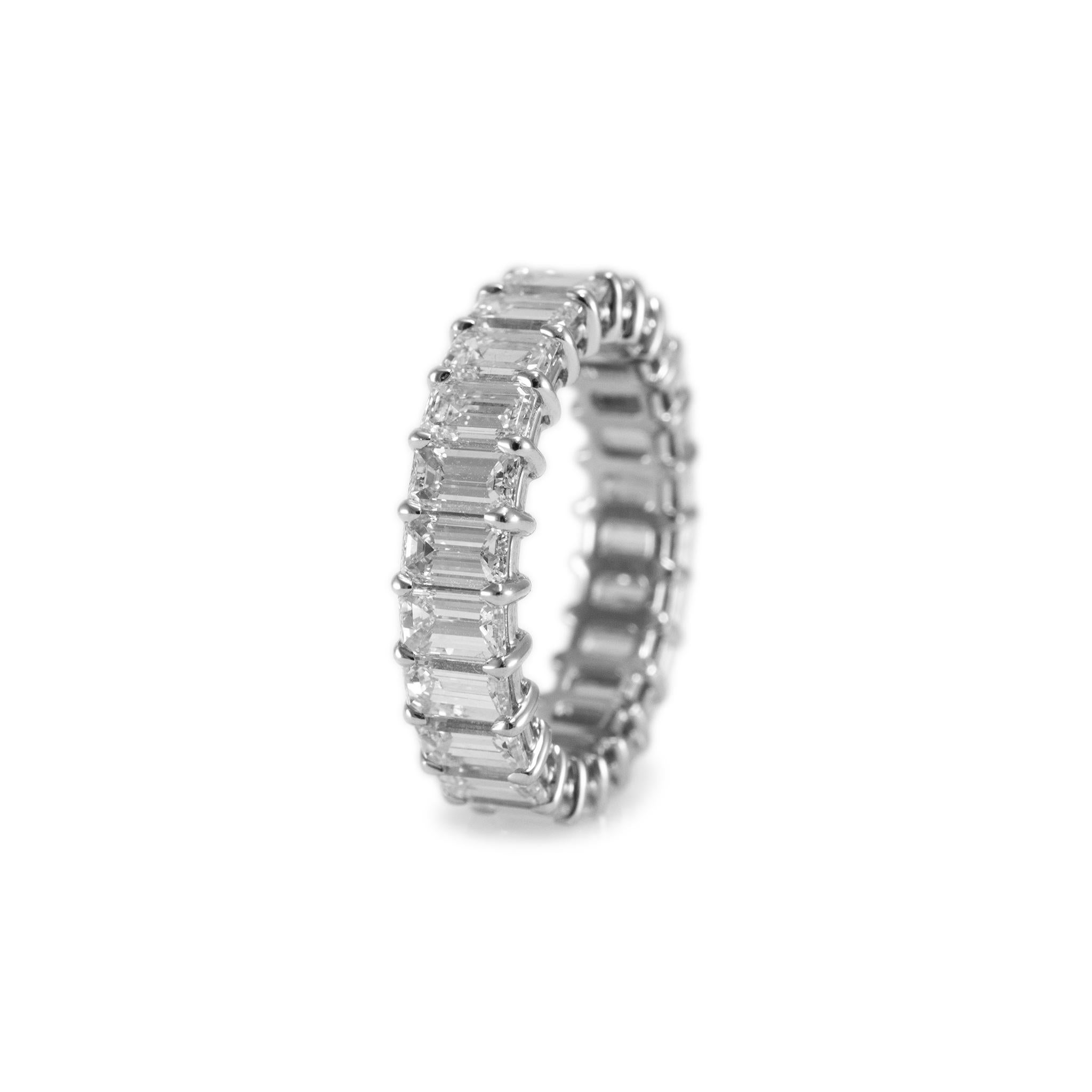 Ladies Platinum Full Eternity Emerald Cut Diamond Wedding Band In Excellent Condition For Sale In Houston, TX