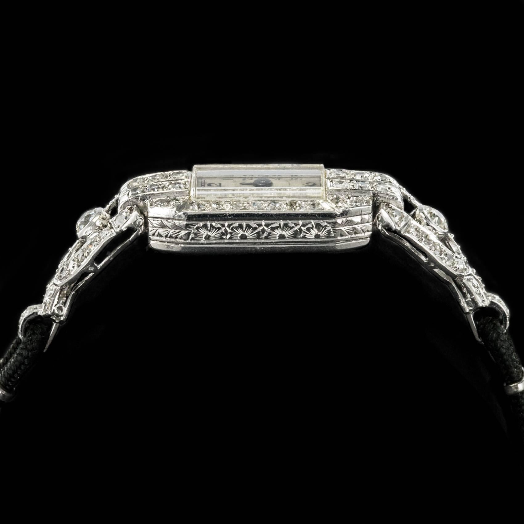 Women's Ladies Platinum white gold Diamond French Art Deco Mechanical Wristwatch, 1925 For Sale