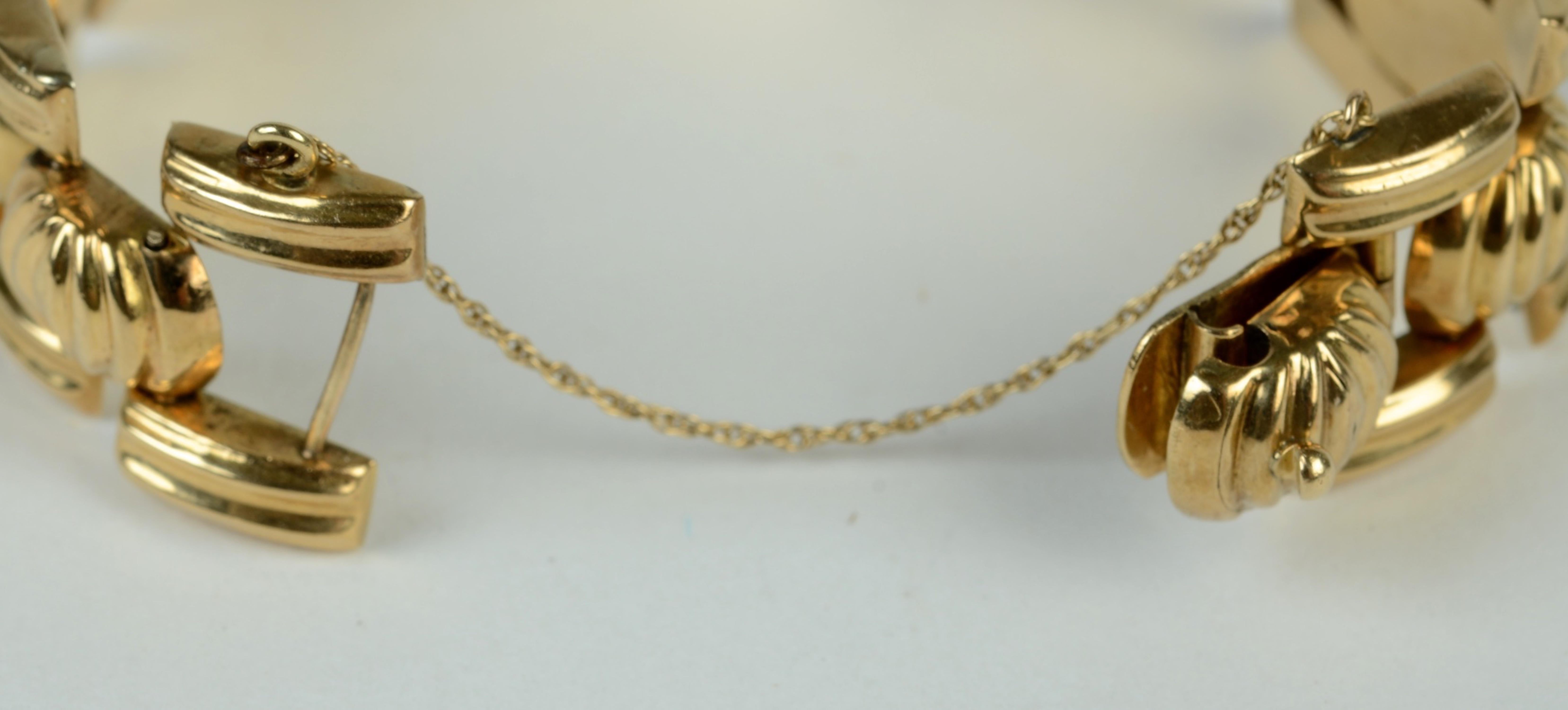 Ladies Retro 18 Karat Yellow Gold and Diamond Bracelet Watch, c1940s 1