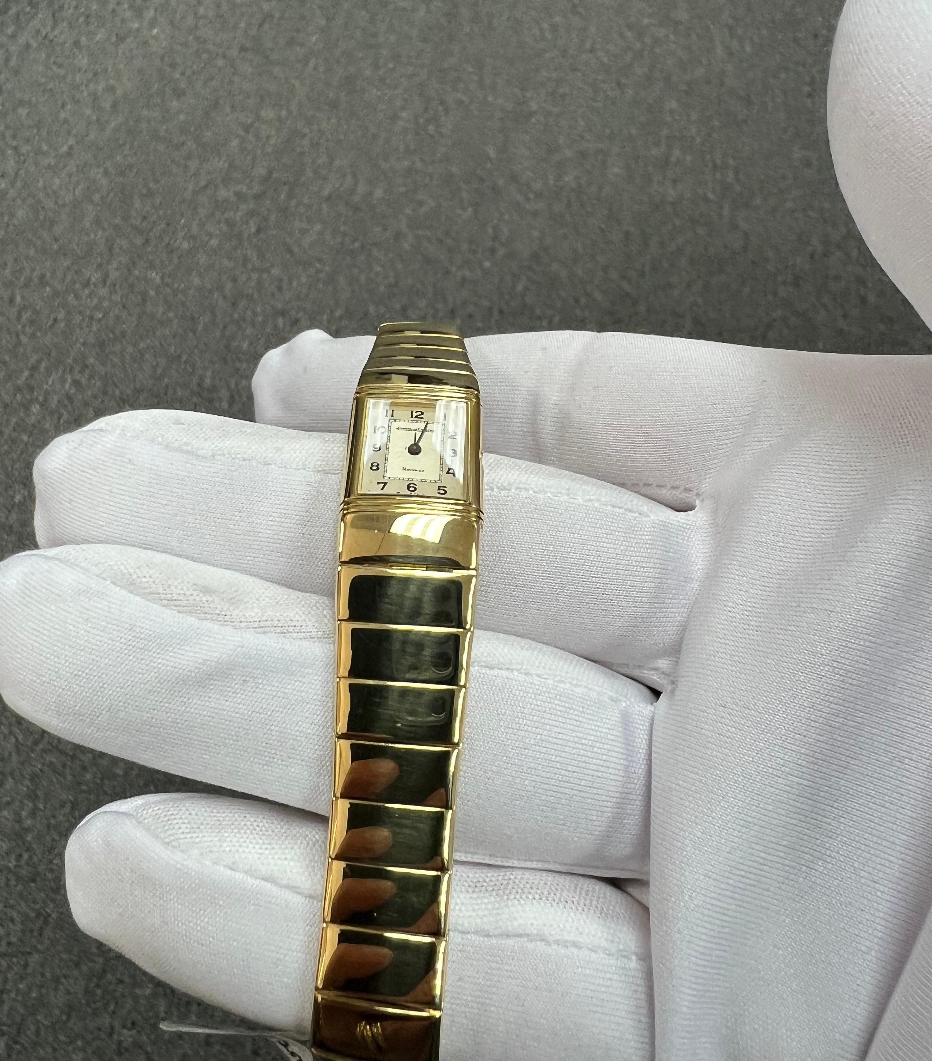 Ladies Reverso Le Coultre 18k Yellow Gold Quartz Wristwatch For Sale 6