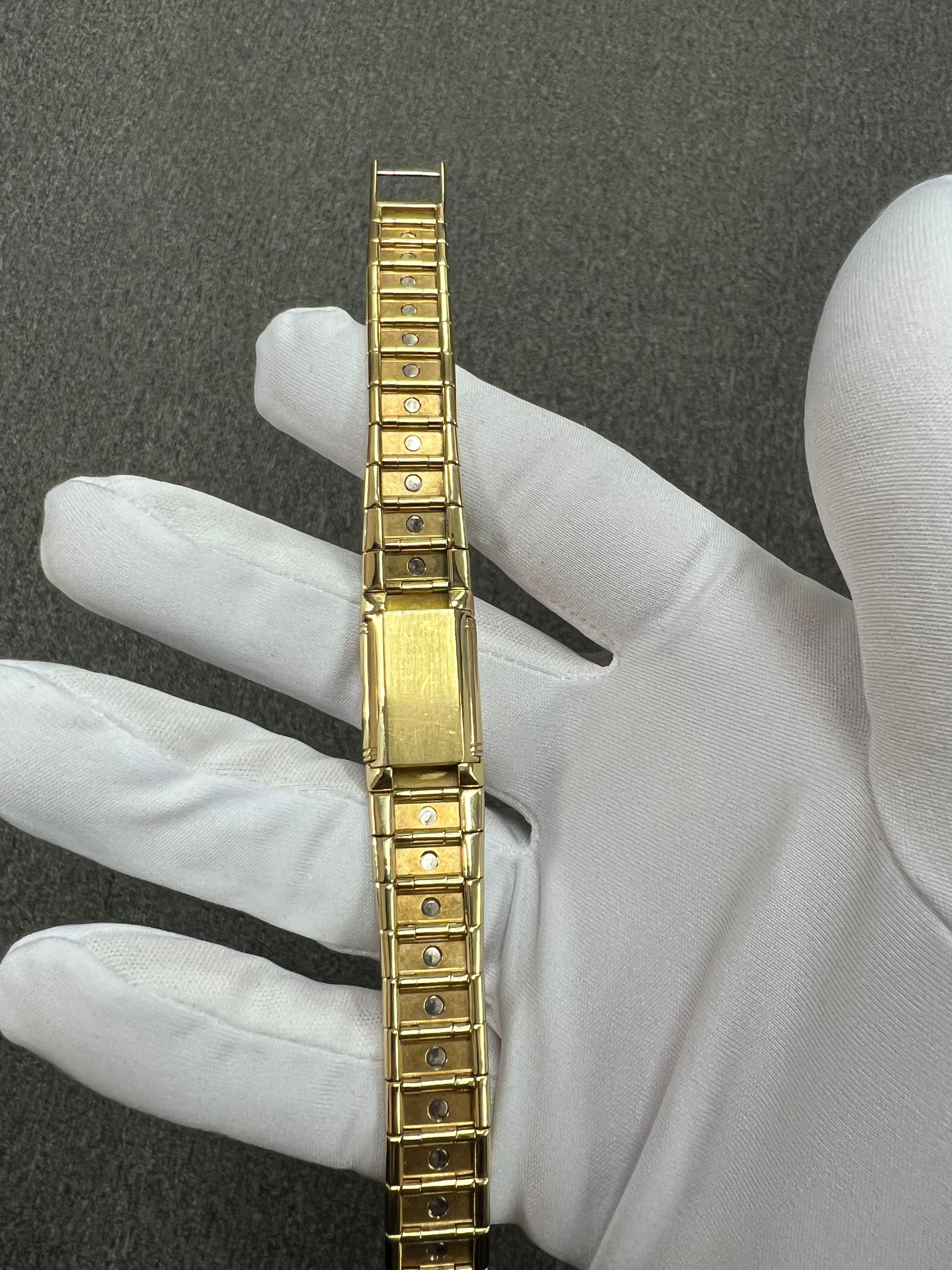 Ladies Reverso Le Coultre 18k Yellow Gold Quartz Wristwatch For Sale 10