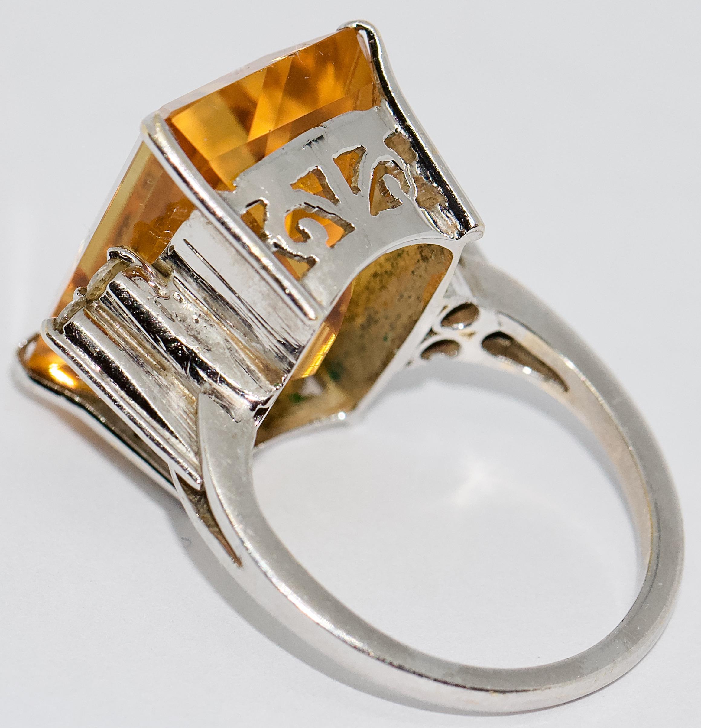 Modern Ladies Ring, 18 Karat White Gold with Large Faceted Citrine and Diamonds For Sale