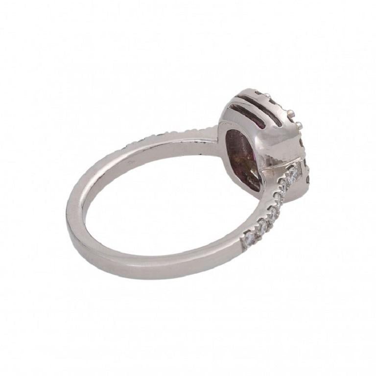 Modern Ladies Ring, Especially with 1 Very Fine, Natural Colored Pink Sapphire 2.13 Ct For Sale