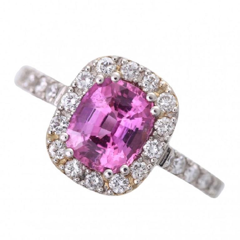 Women's Ladies Ring, Especially with 1 Very Fine, Natural Colored Pink Sapphire 2.13 Ct For Sale